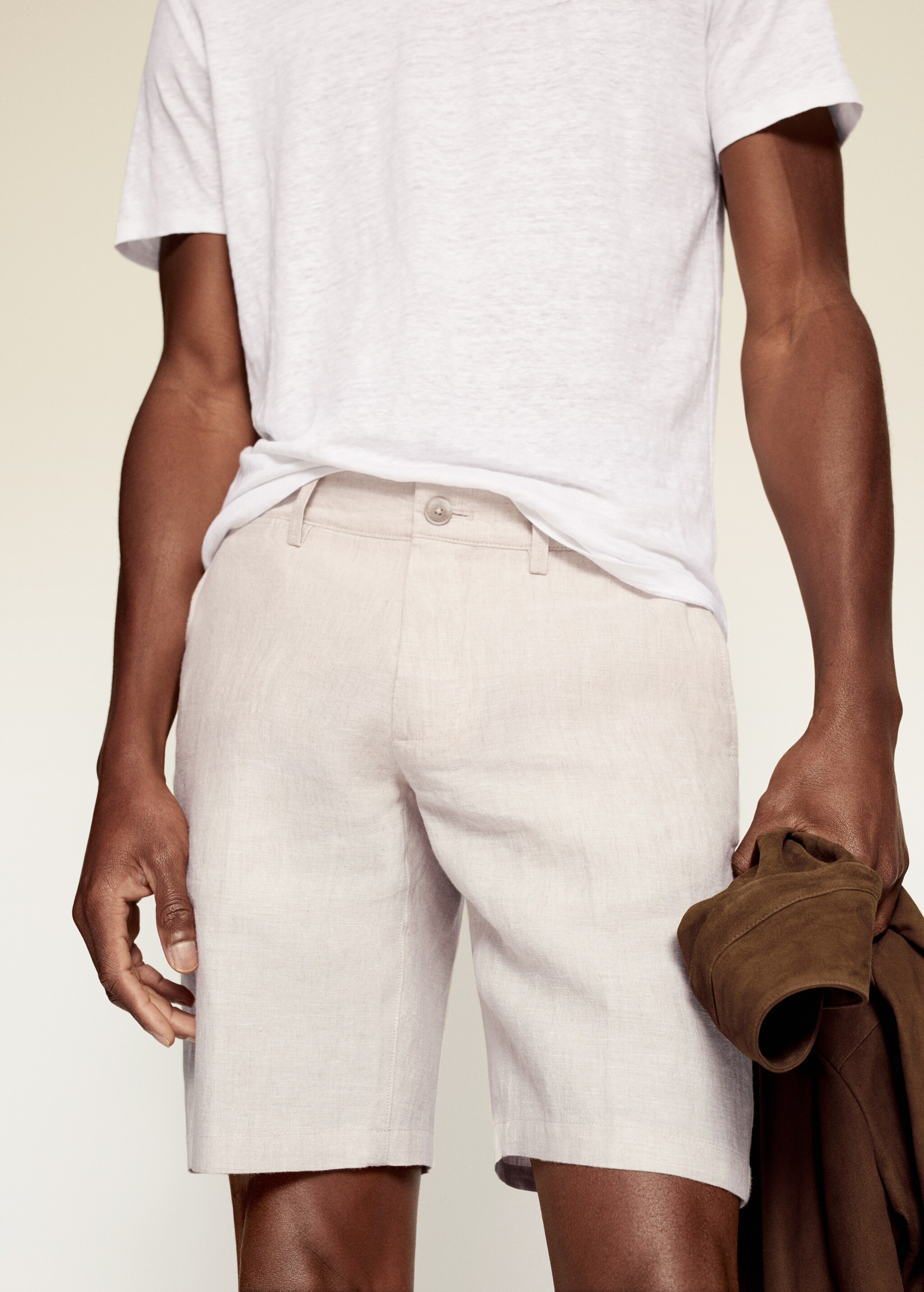 Linen chino Bermuda shorts - Details of the article 1