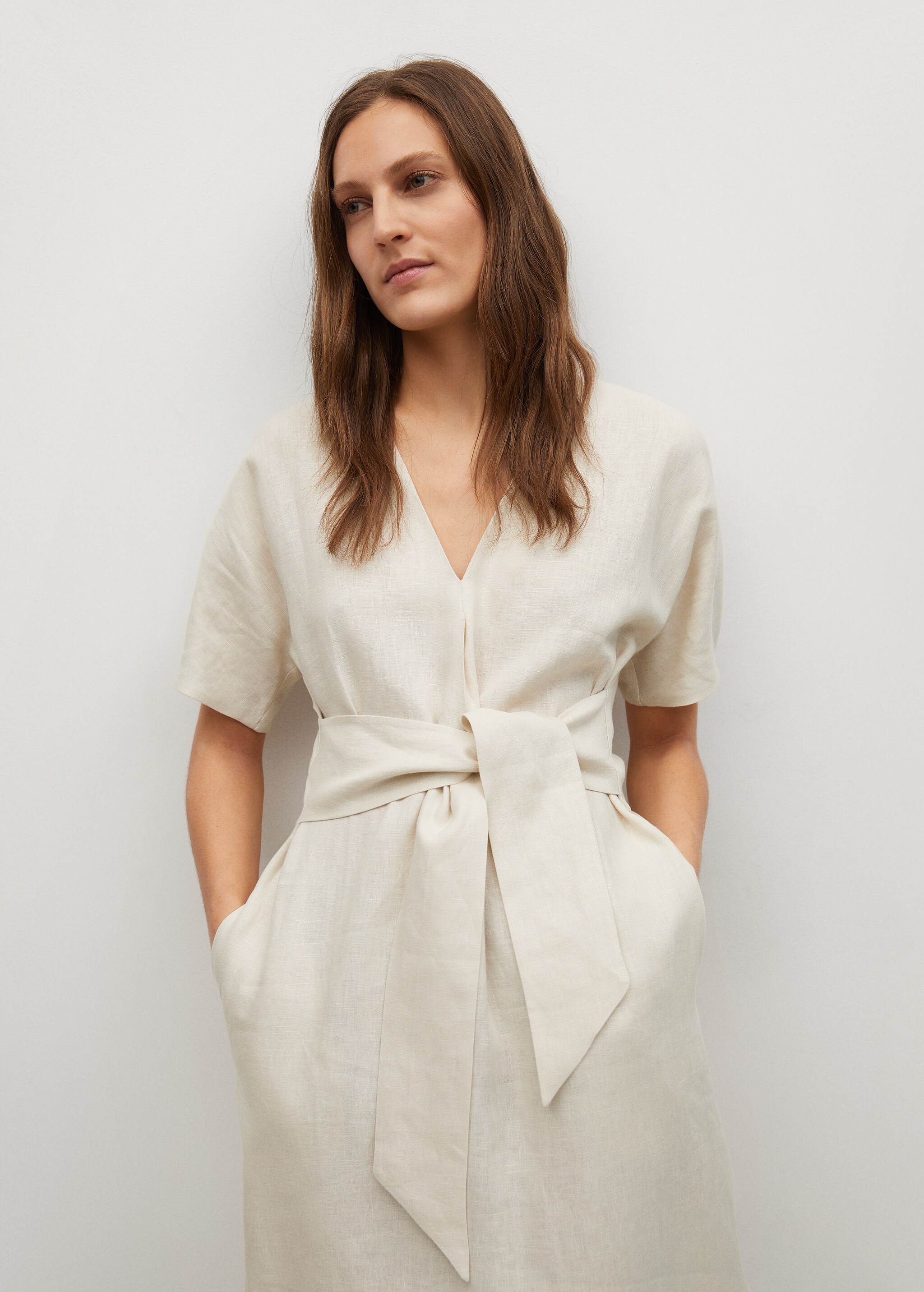 Vestido 100% lino - Plano medio