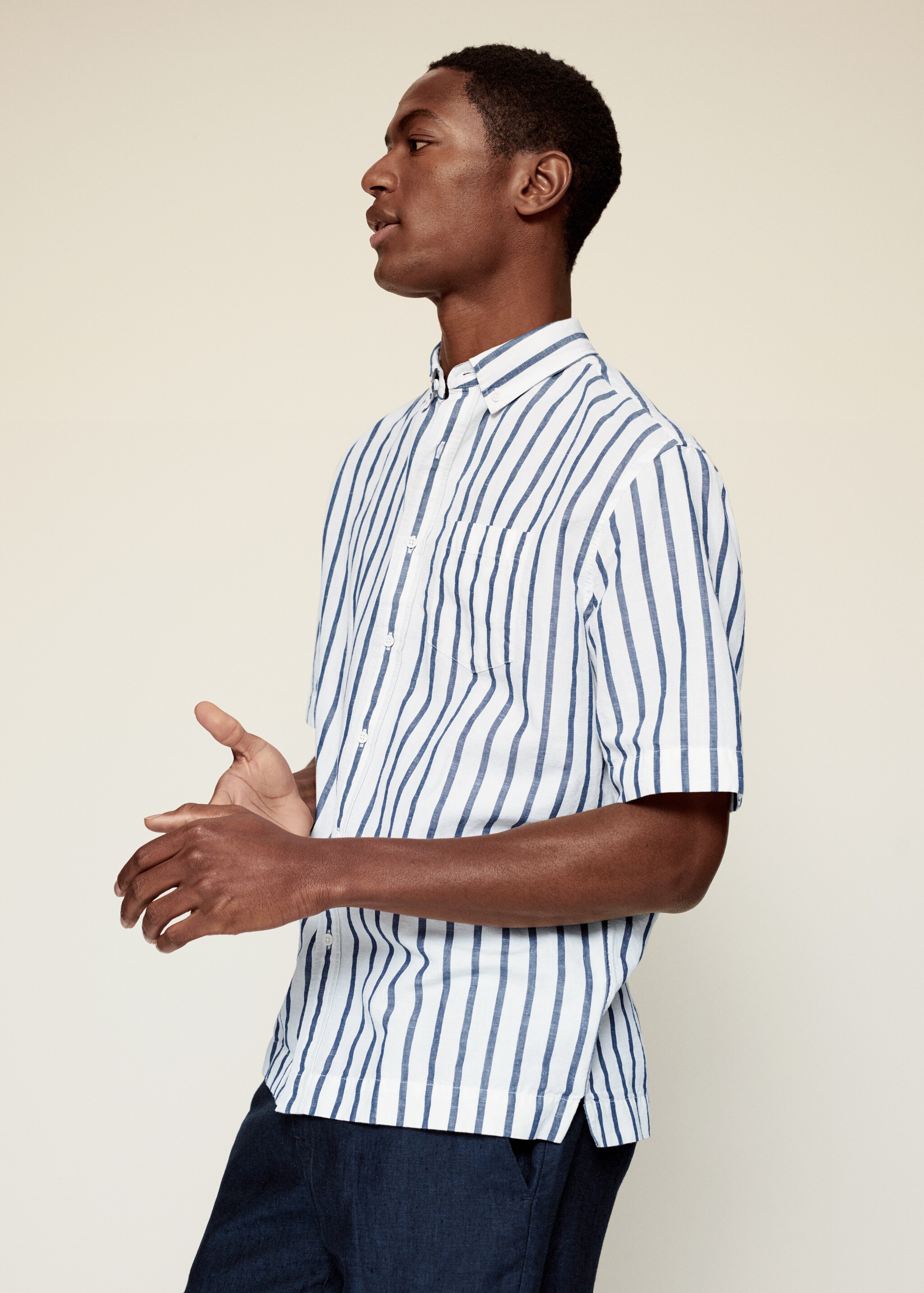 Camisa regular fit lino rayas  - Detalle del artículo 1