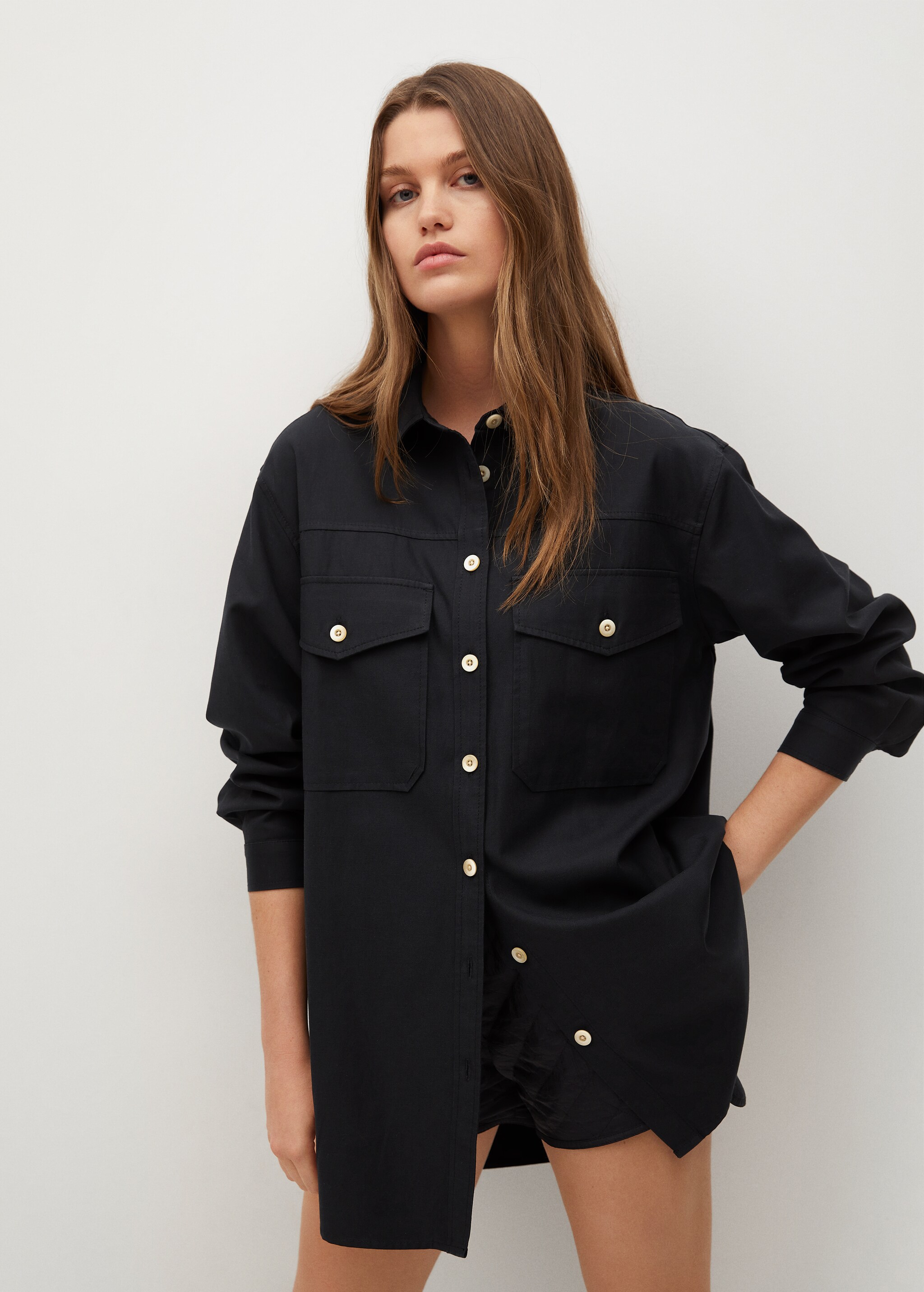 Sobrecamisa lyocell bolsillos - Plano medio