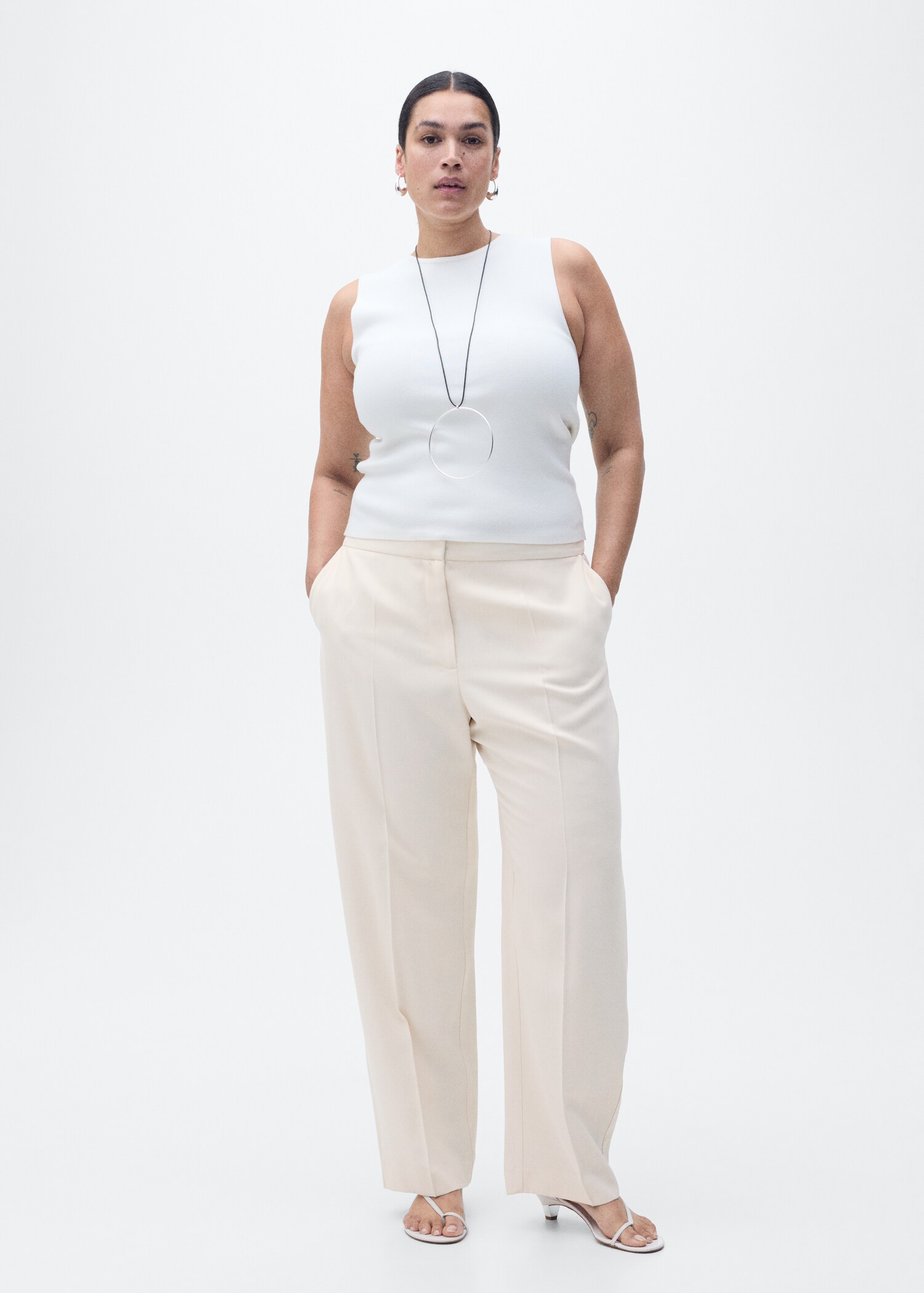 Straight suit trousers - Details of the article 3