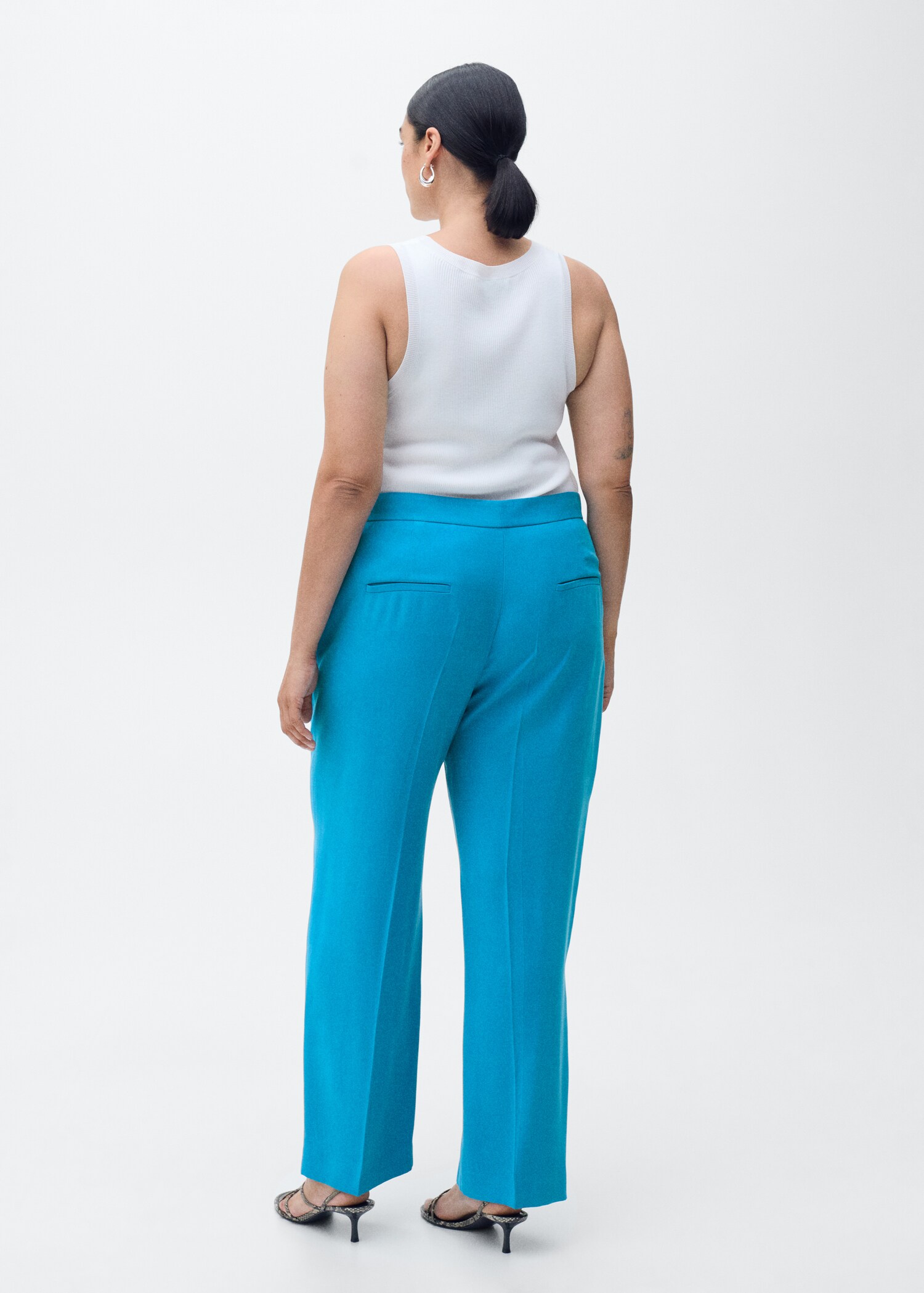 Straight suit trousers - Details of the article 4