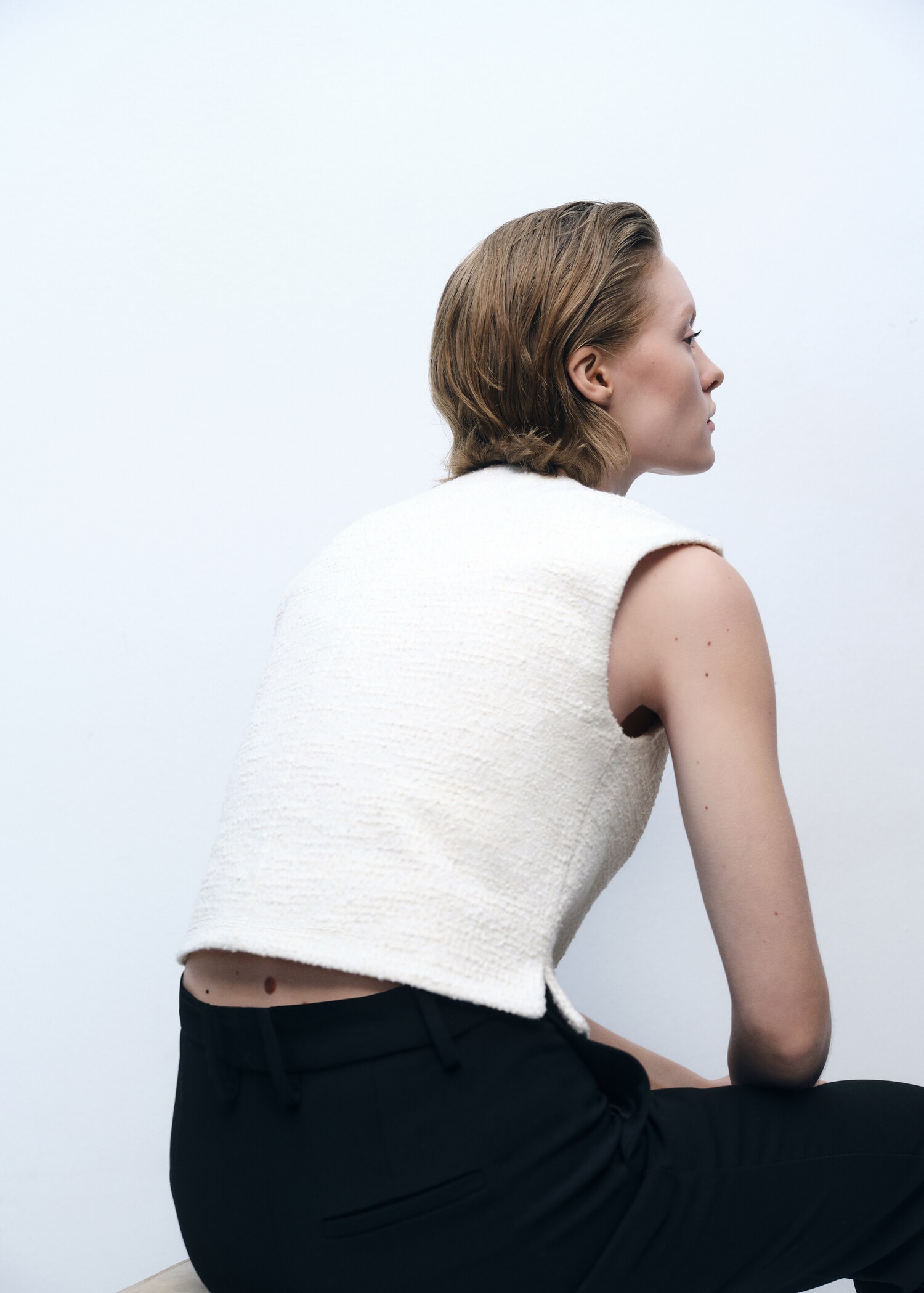 Tweed waistcoat with buttons - Reverse of the article