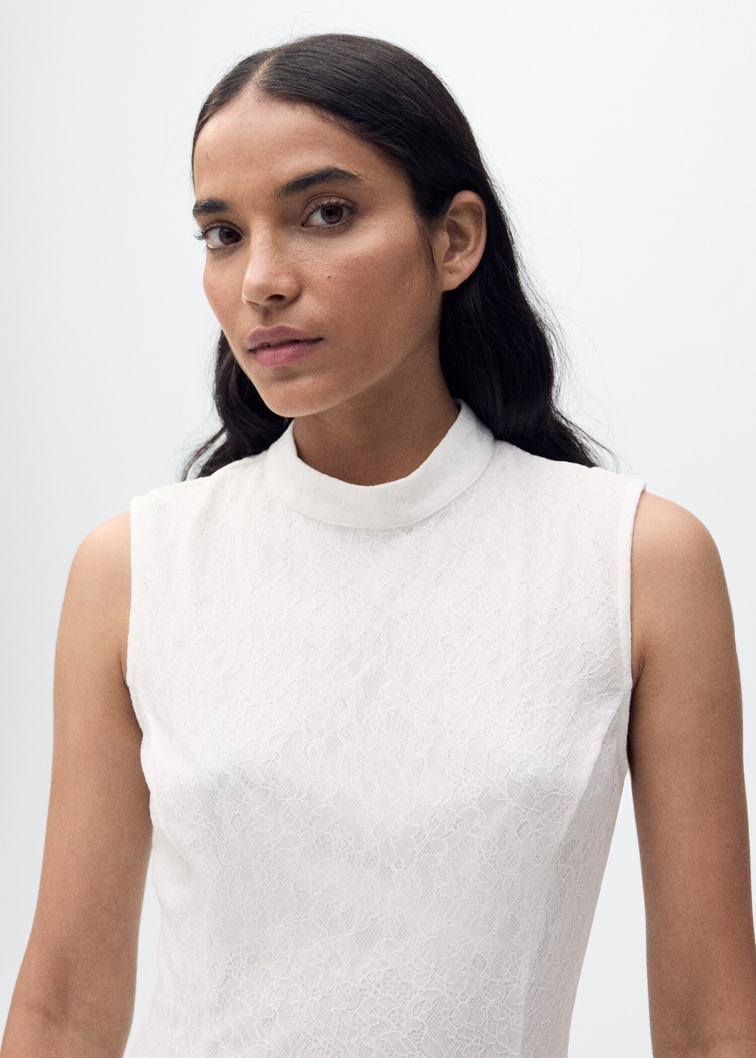 Pleated lace dress - Details of the article 1