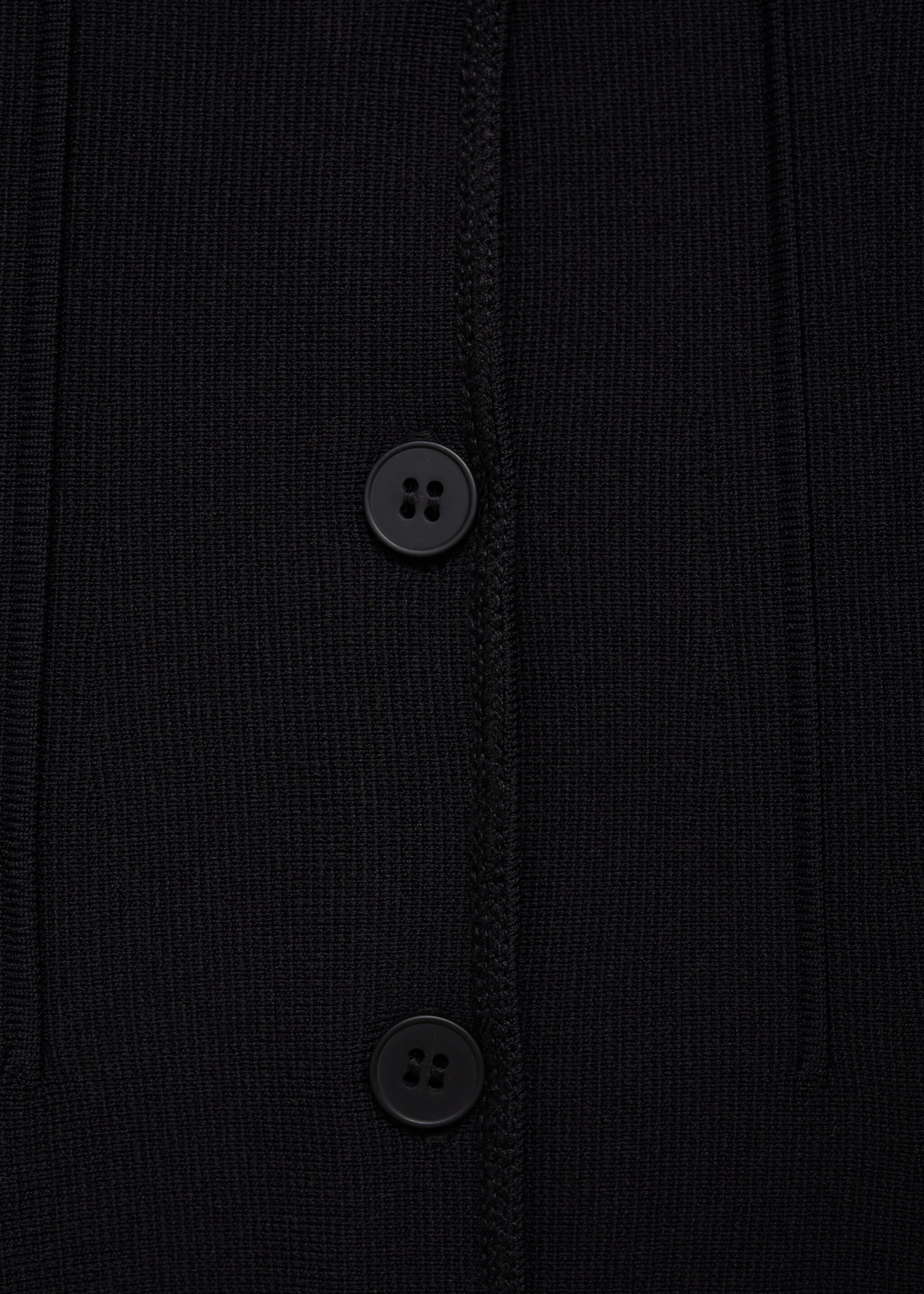 Strickjacke mit Reverskragen - Detail des Artikels 0, Schwarz. Ref: 87085754-00.