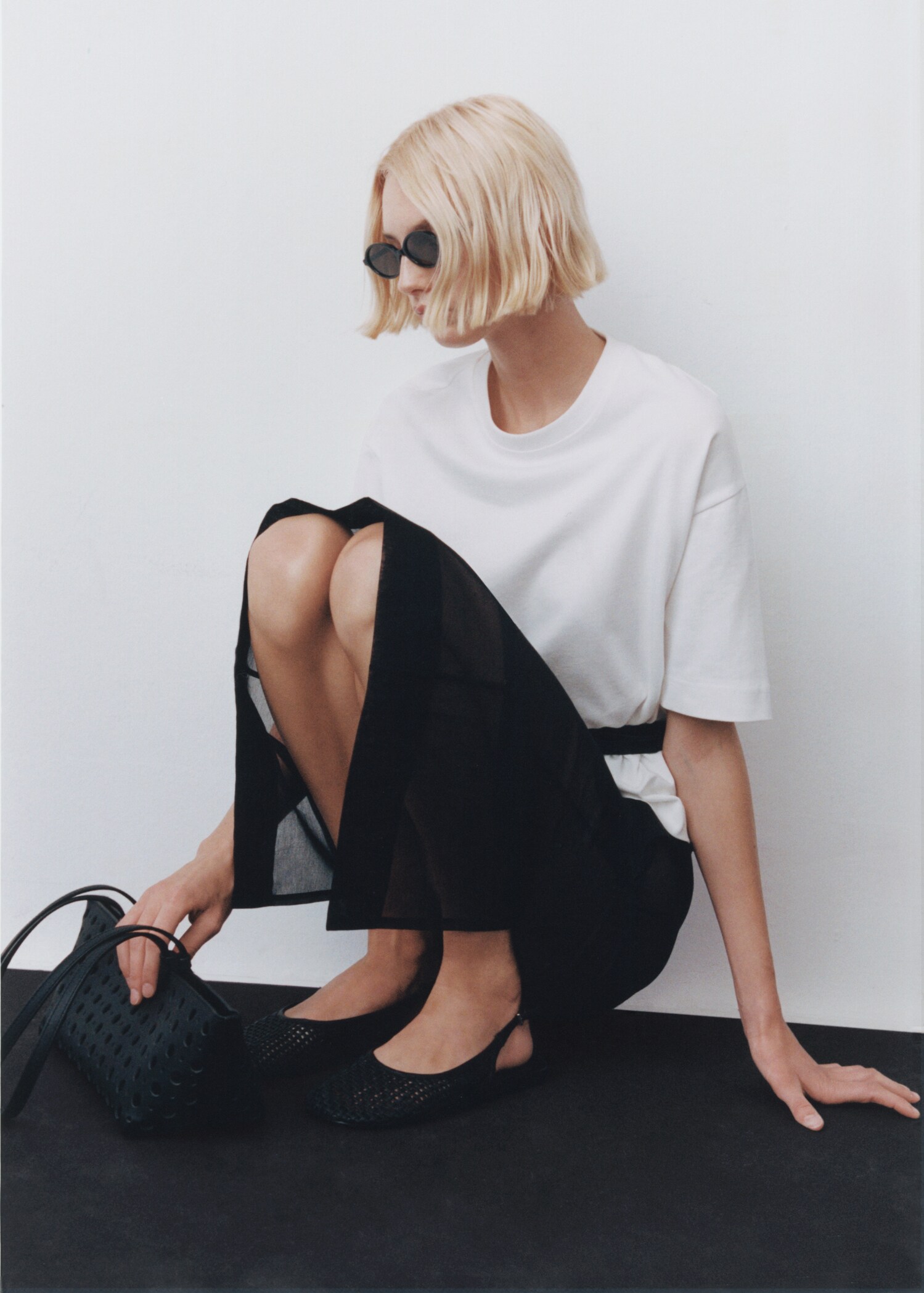 Oversized cotton t-shirt - Details of the article 2