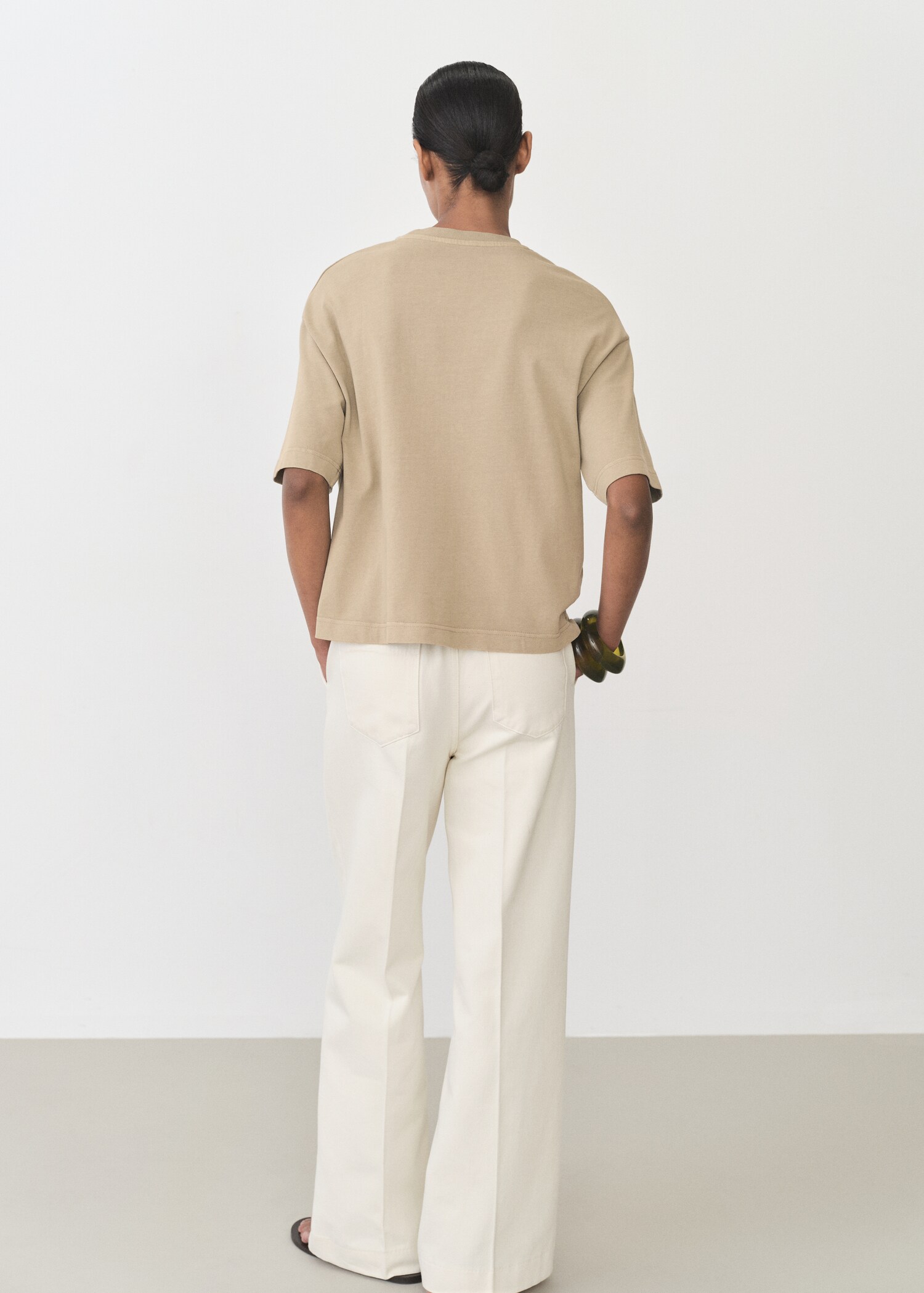 Oversized cotton t-shirt - Reverse of the article