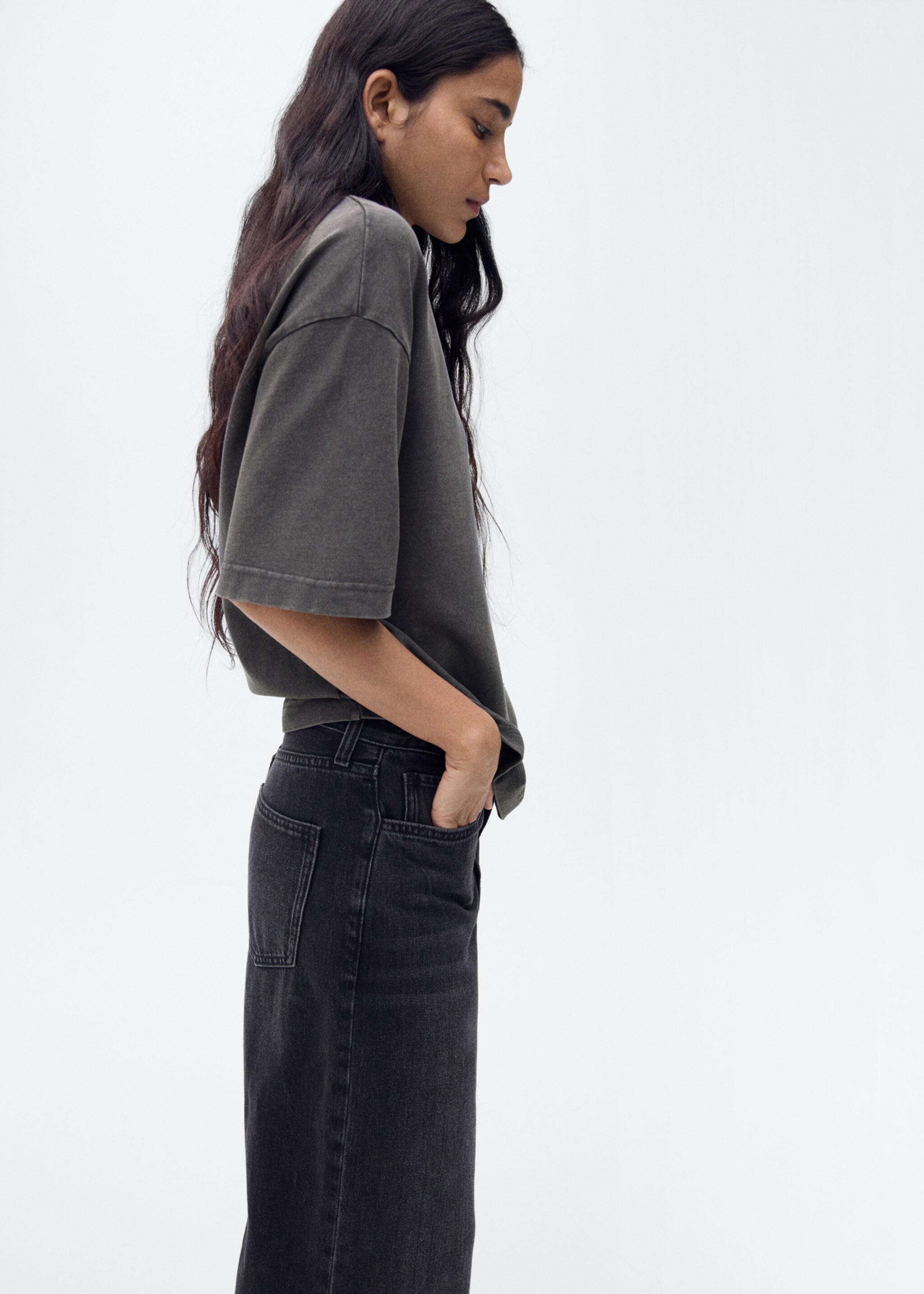 Oversized cotton t-shirt - Details of the article 6, Charcoal. Ref: 87085756-00.