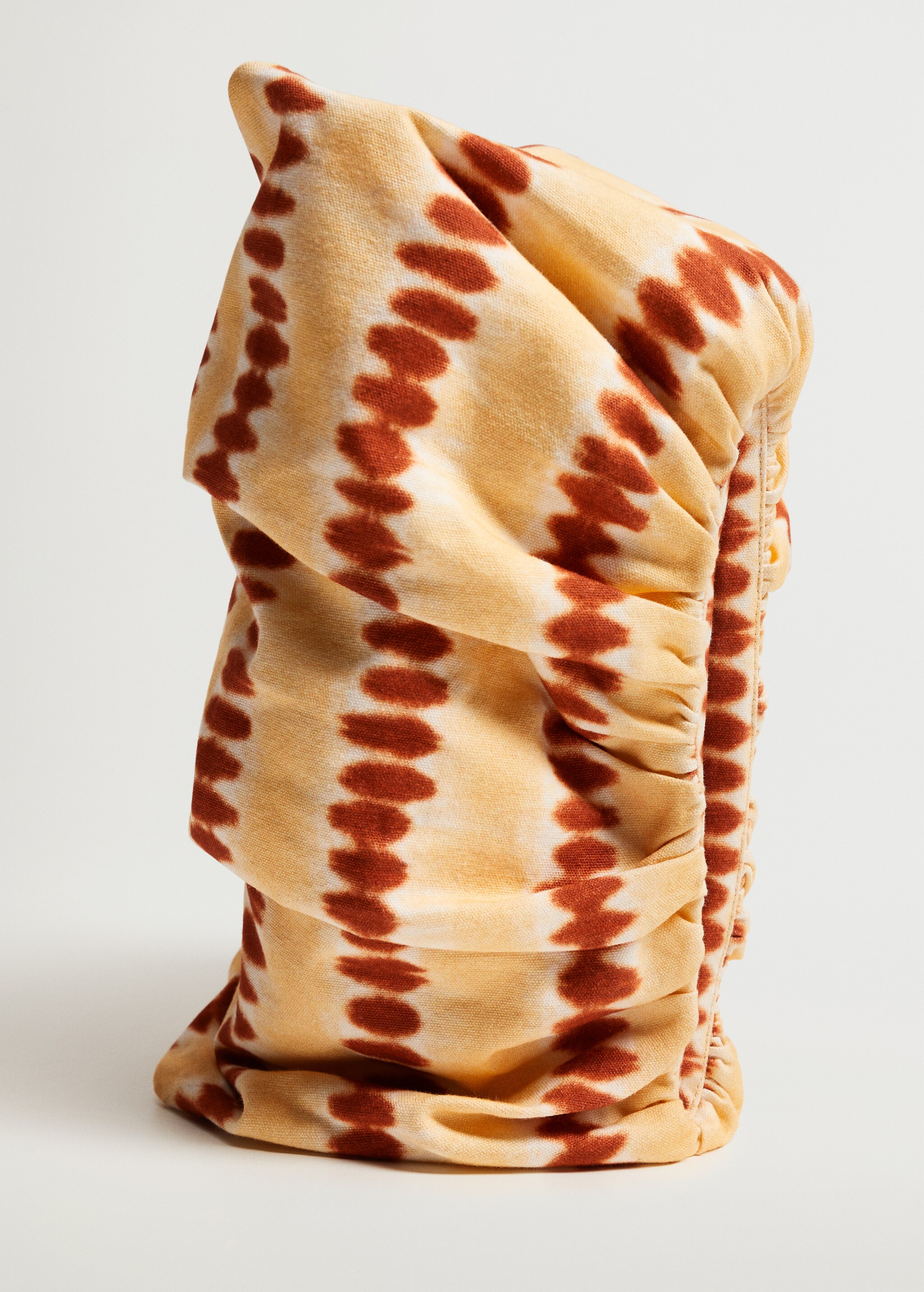Clutch tejido tie-dye - Plano medio