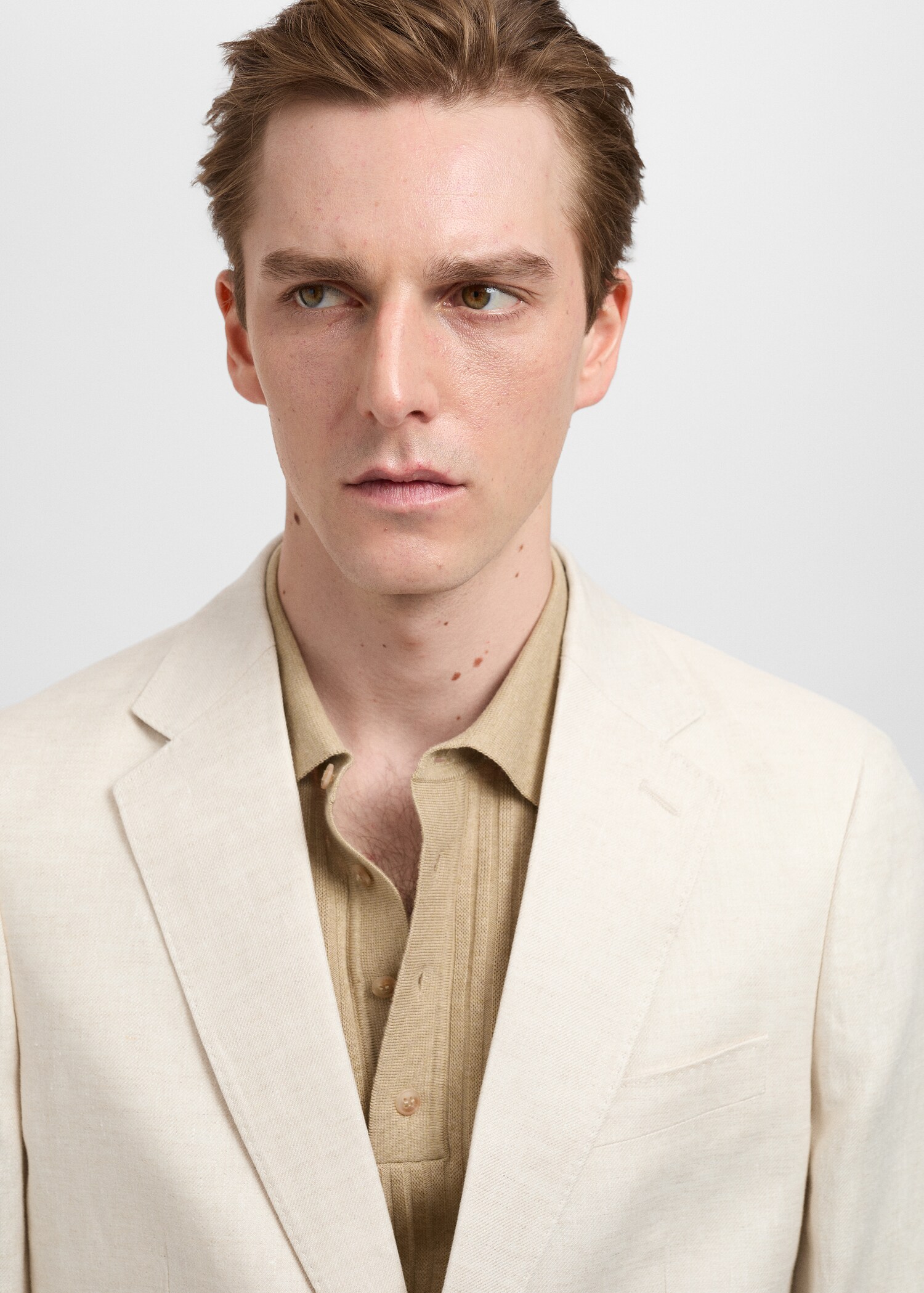 Amalfi 100% linen slim-fit suit jacket - Details of the article 1