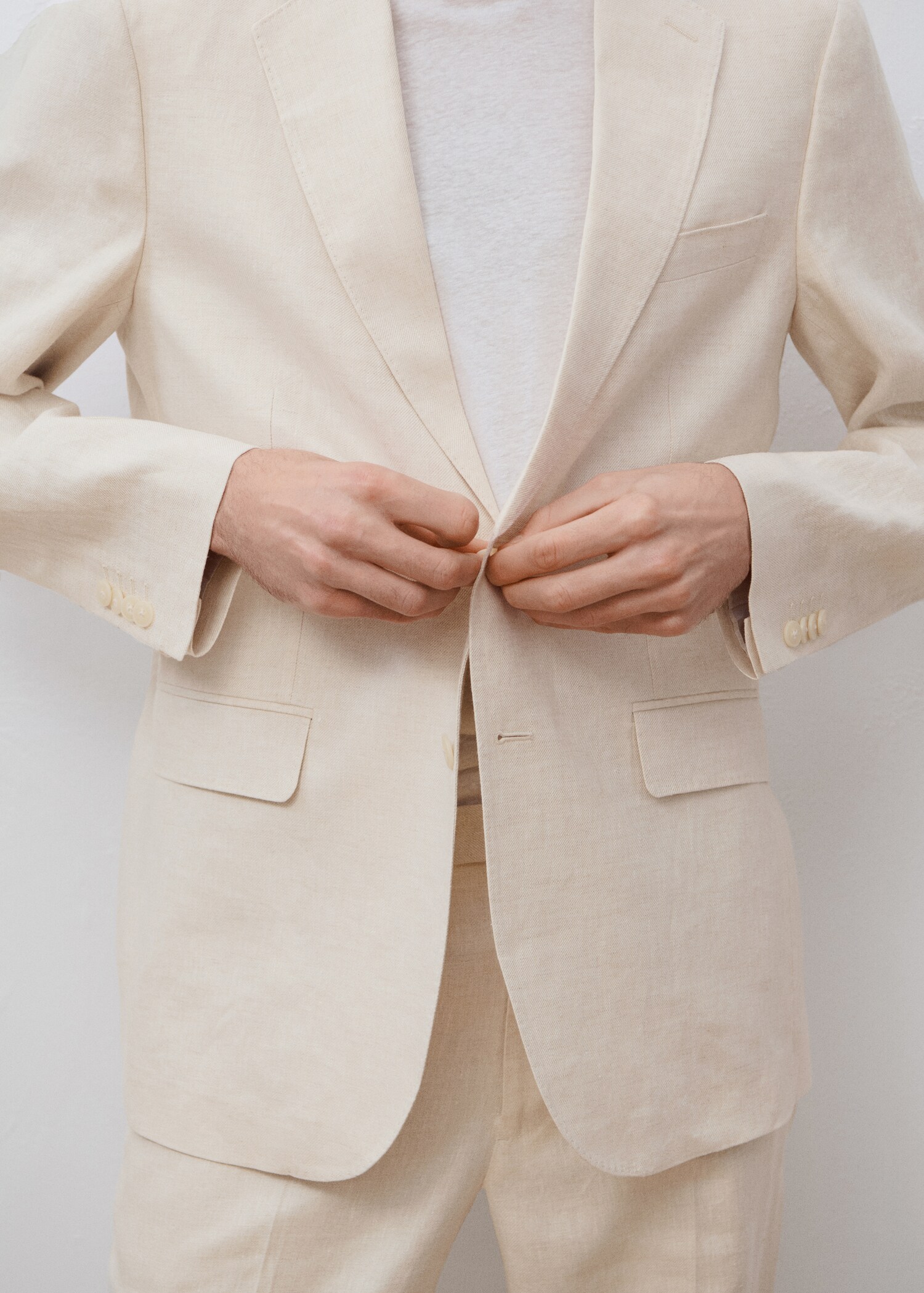 Amalfi 100% linen slim-fit suit jacket - Details of the article 5