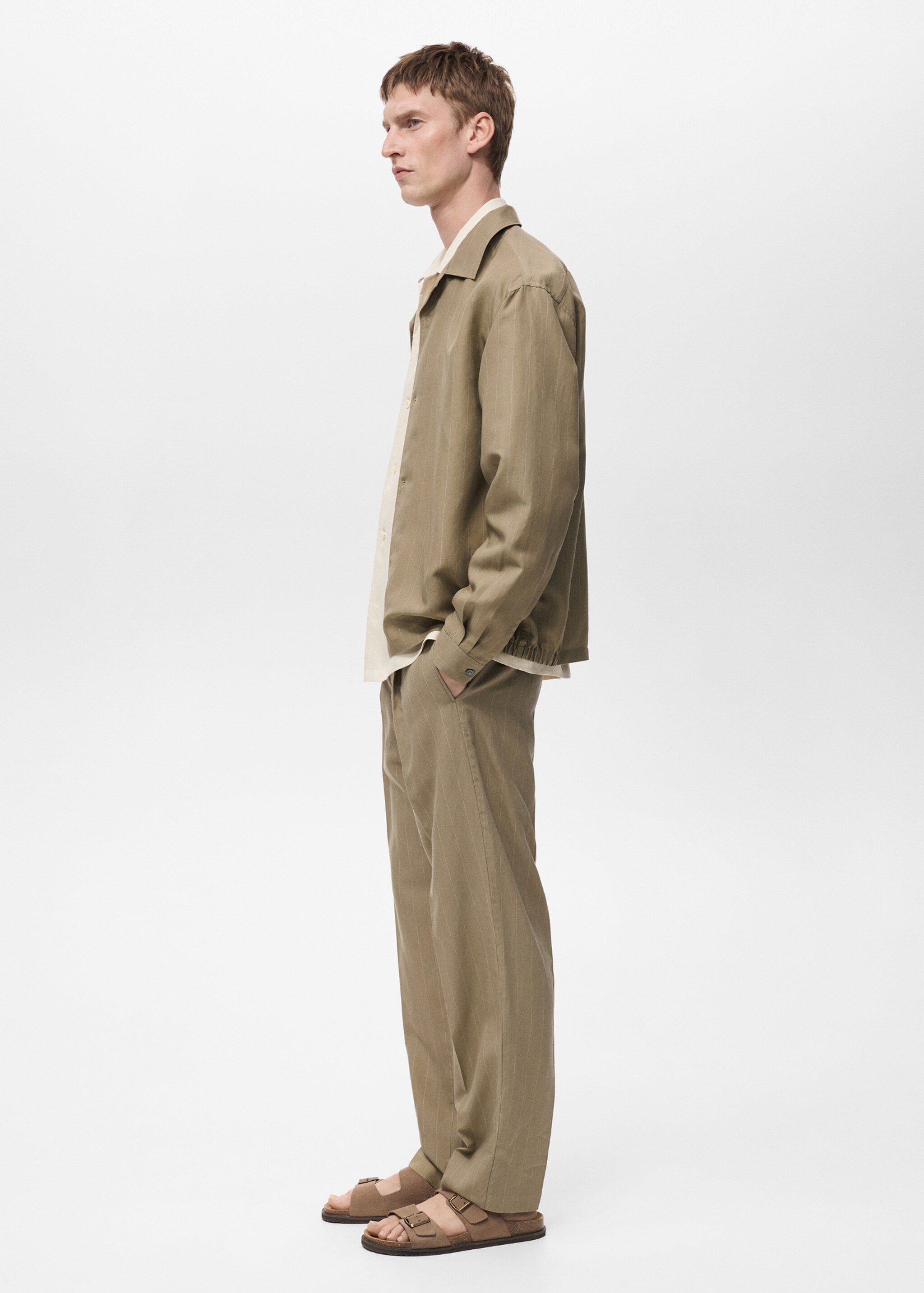 Linen-blend pinstripe overshirt - Details of the article 2, Khaki. Ref: 87085928-00.