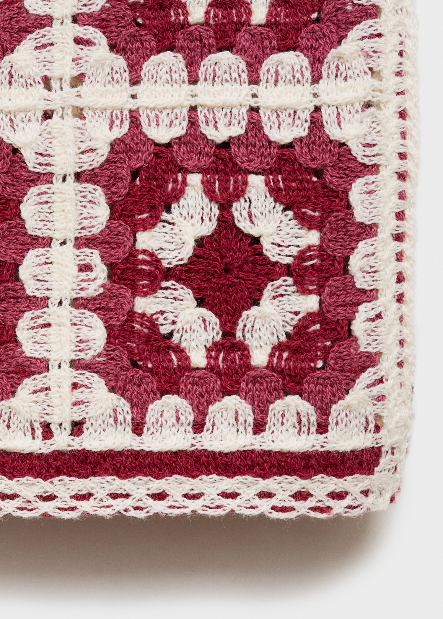 Straight crochet trousers - Details of the article 0