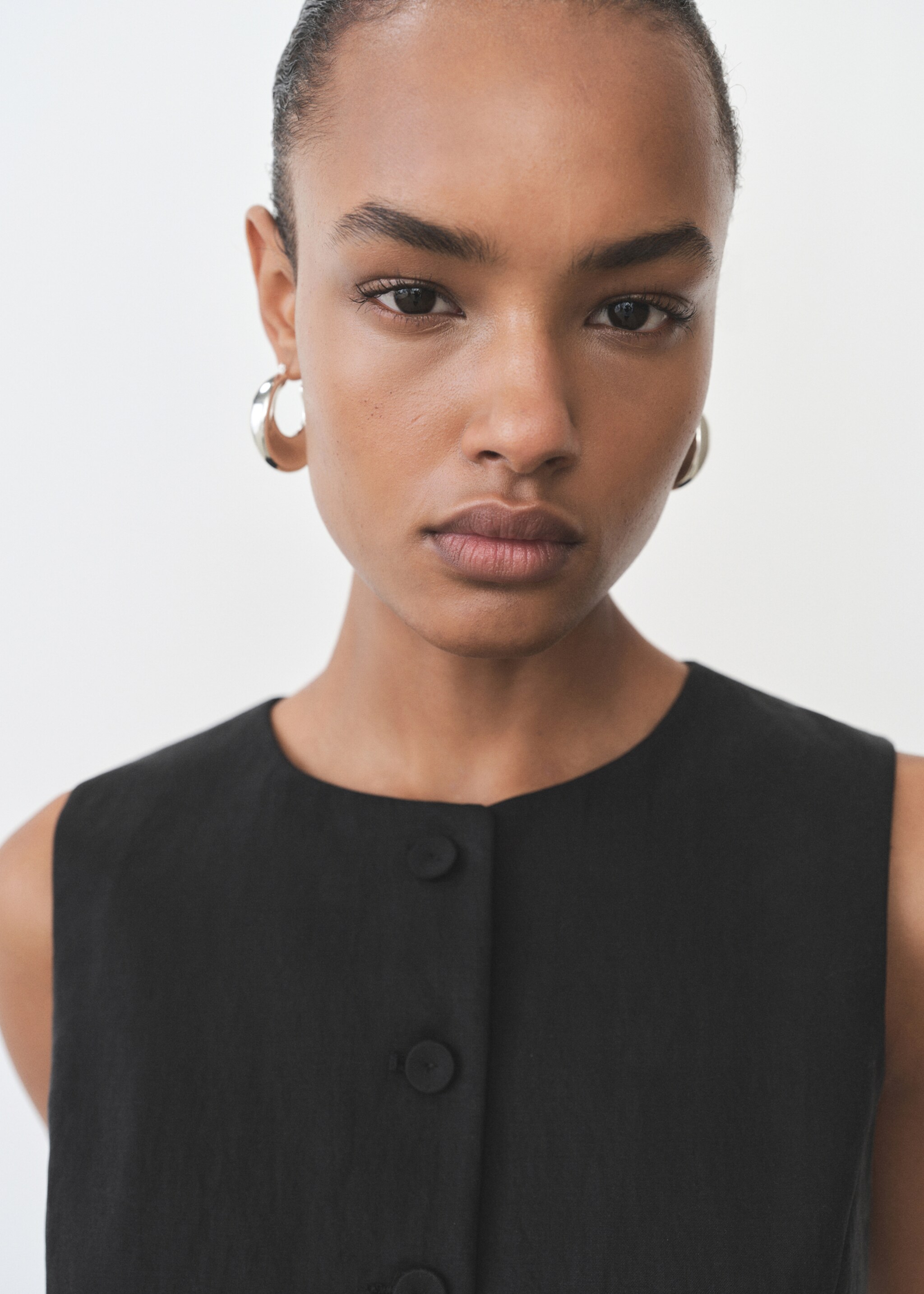 Γιλέκο κοστούμι ίσιο lyocell - Λεπτομέρεια του προϊόντος 1, Μαύρο. Ref: 87086345-00.