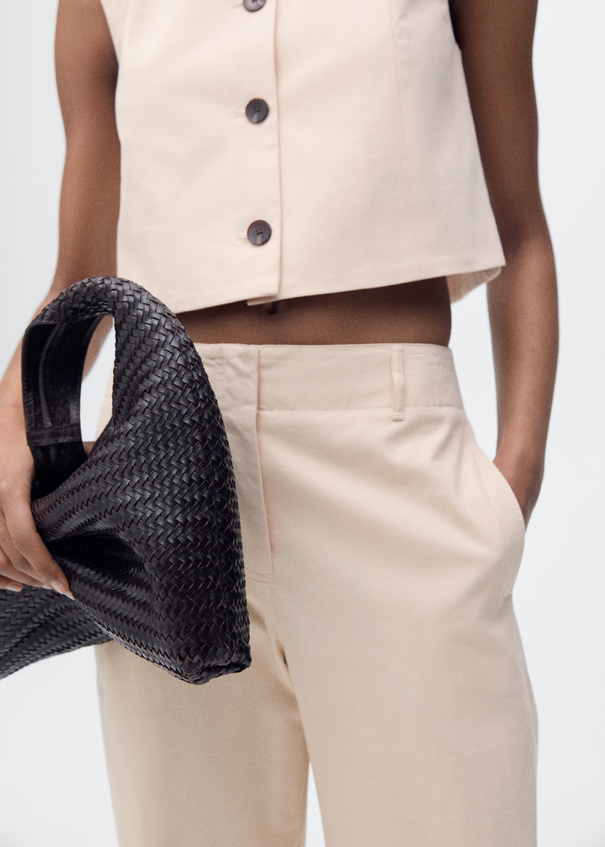 Pantalón algodón recto tiro medio - Detalle del artículo 1, Crudo. Ref: 87086359-00.