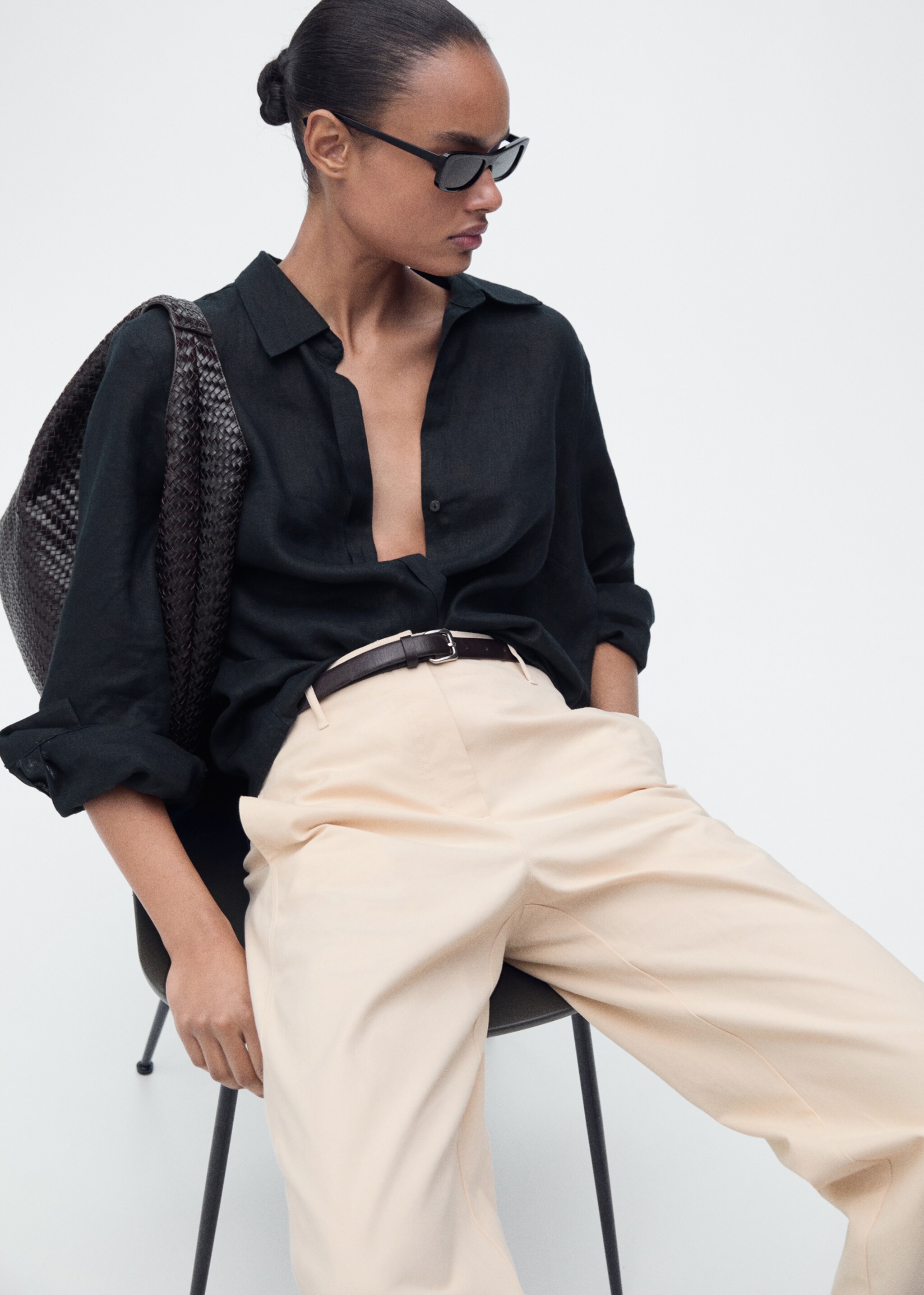 Pantalón algodón recto tiro medio - Detalle del artículo 6, Crudo. Ref: 87086359-00.