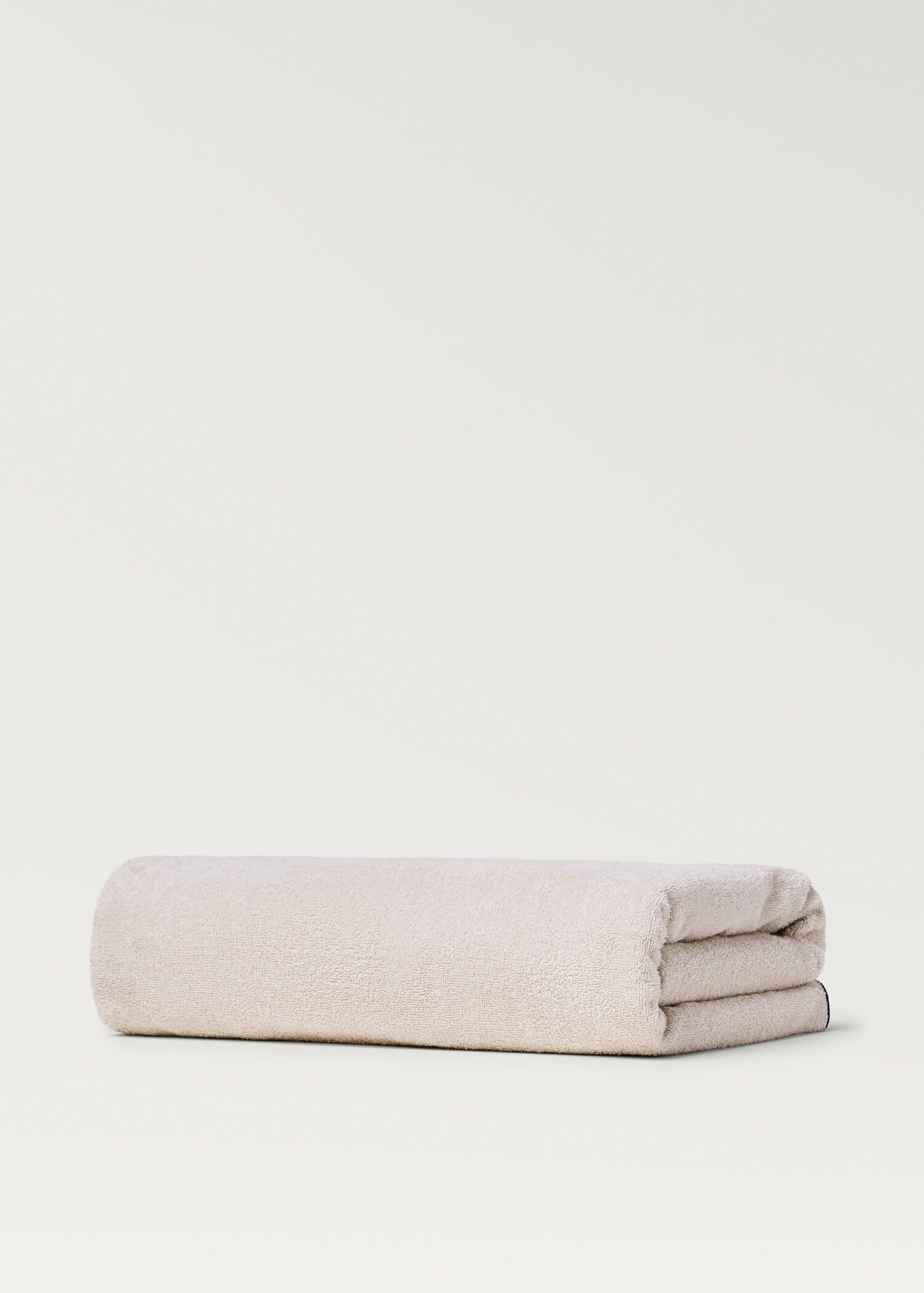 Πετσέτα παραλίας με overlock σε χρωματική αντίθεση - Λεπτομέρεια του προϊόντος 3