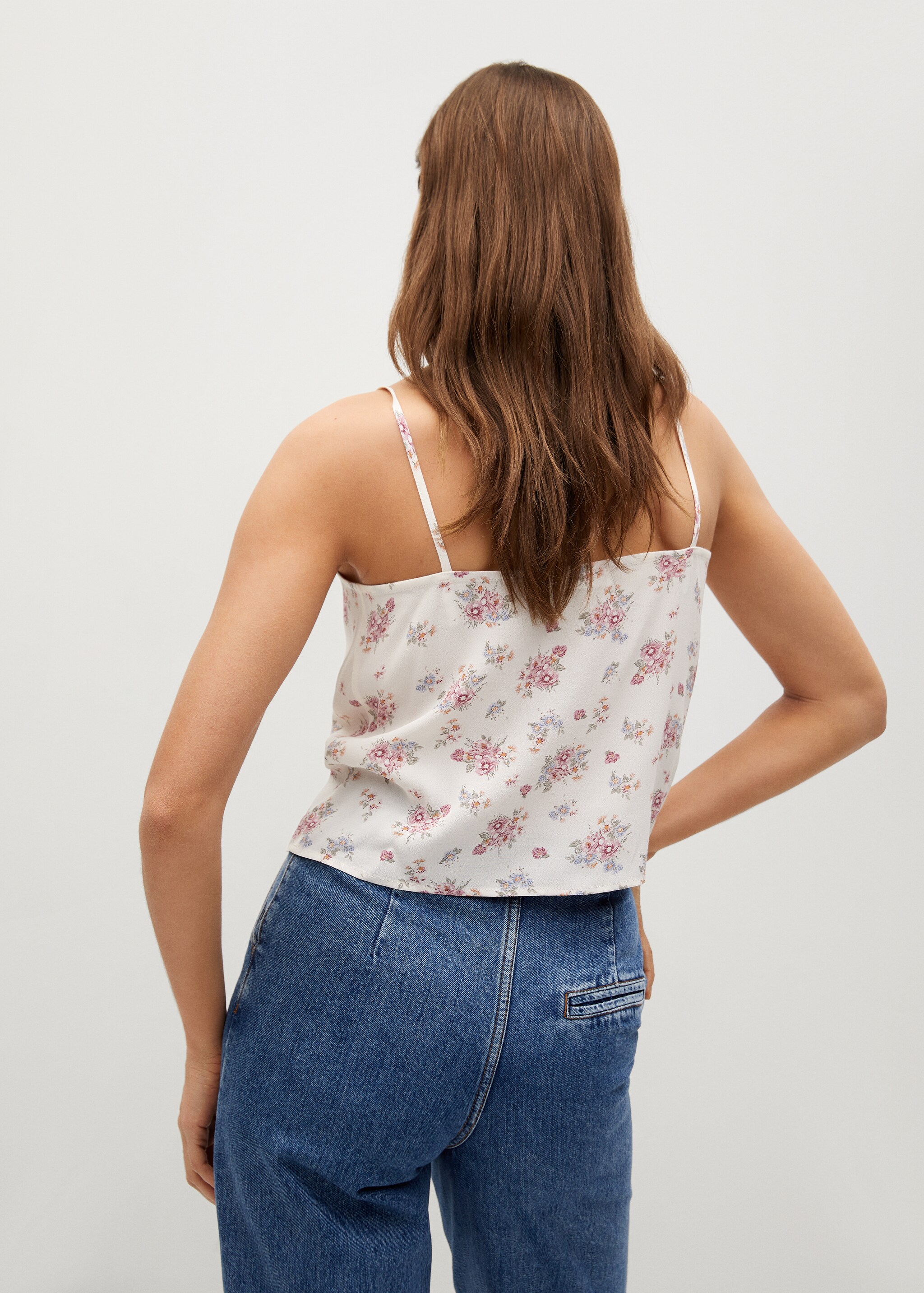 Top mit Blumenmuster - Rückseite des Artikels