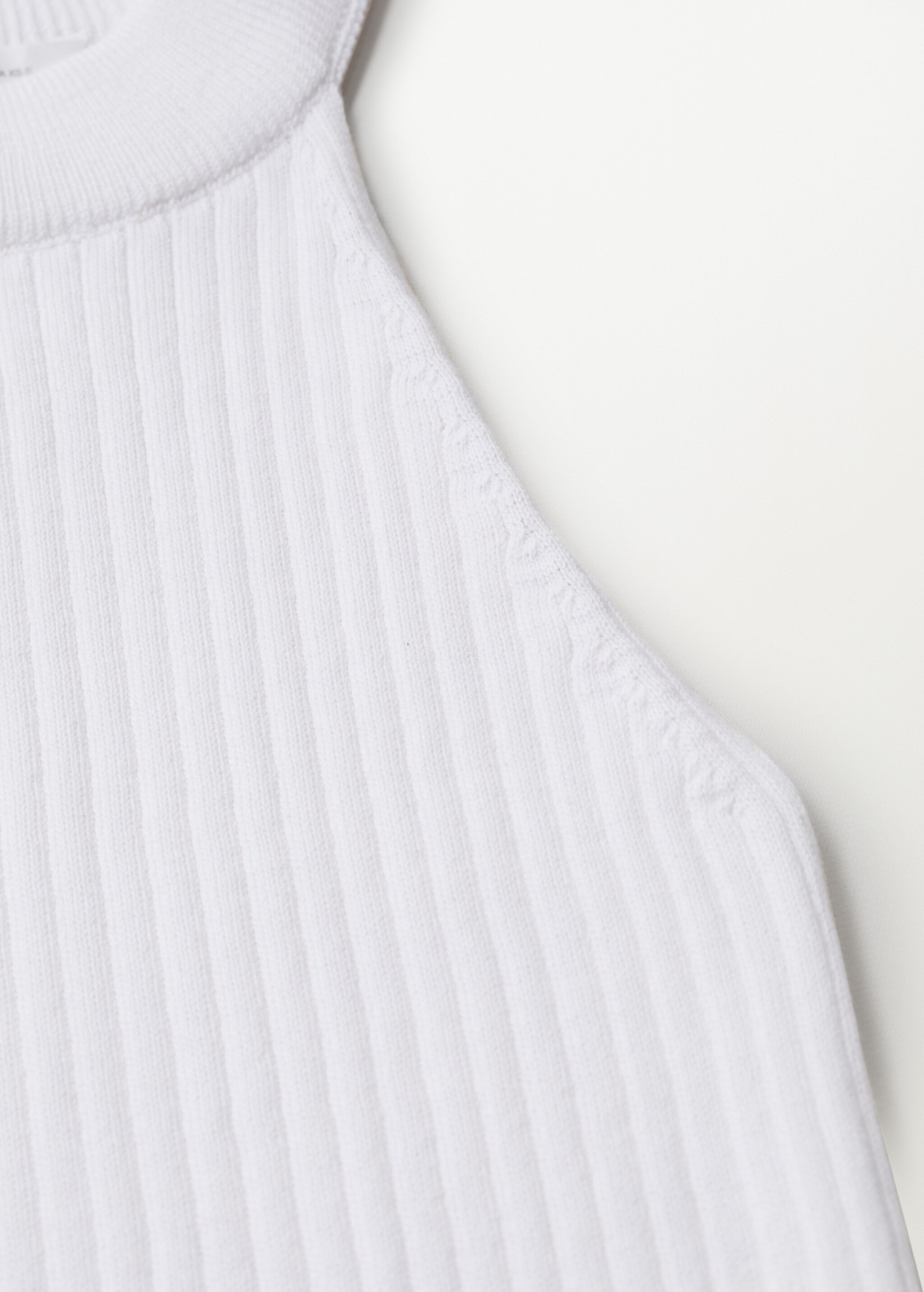 Ribbed halter neck top - Details of the article 8