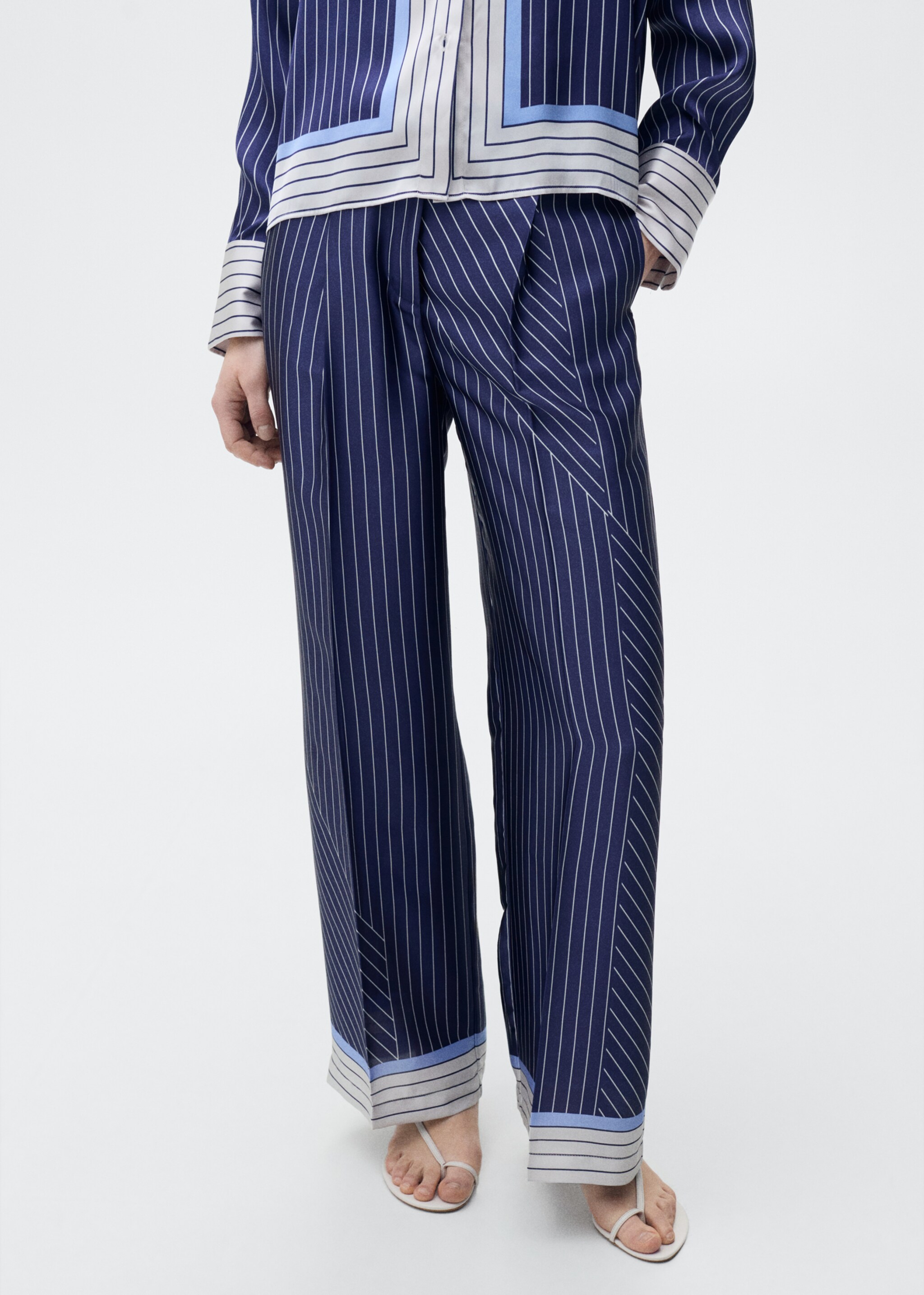Satin trousers with combined stripes - Medium plane, Blue. Ref: 87087193-00.