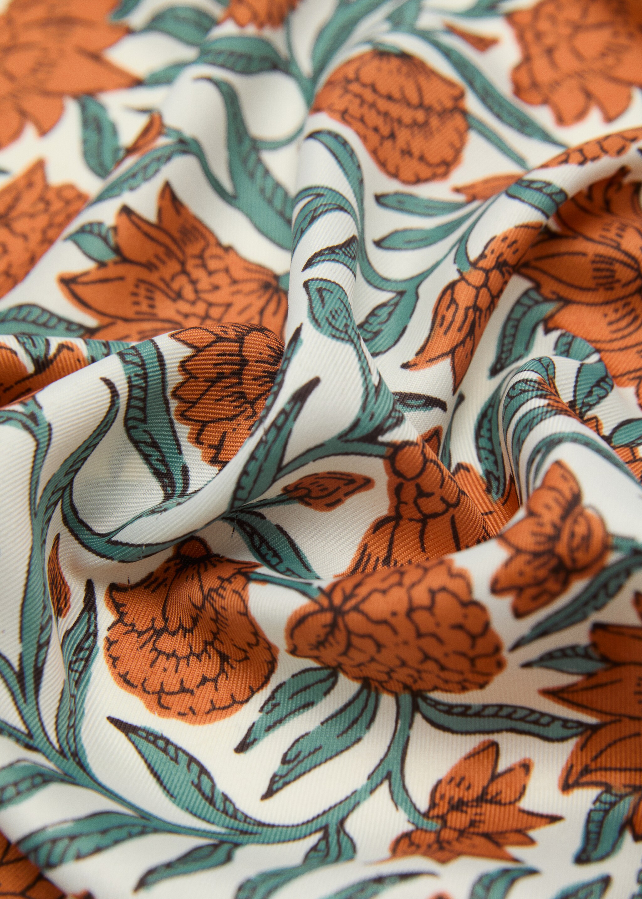 Sjaal met bloemenprint - Middenvlak, Oranjebruin. Ref: 87087687-00.