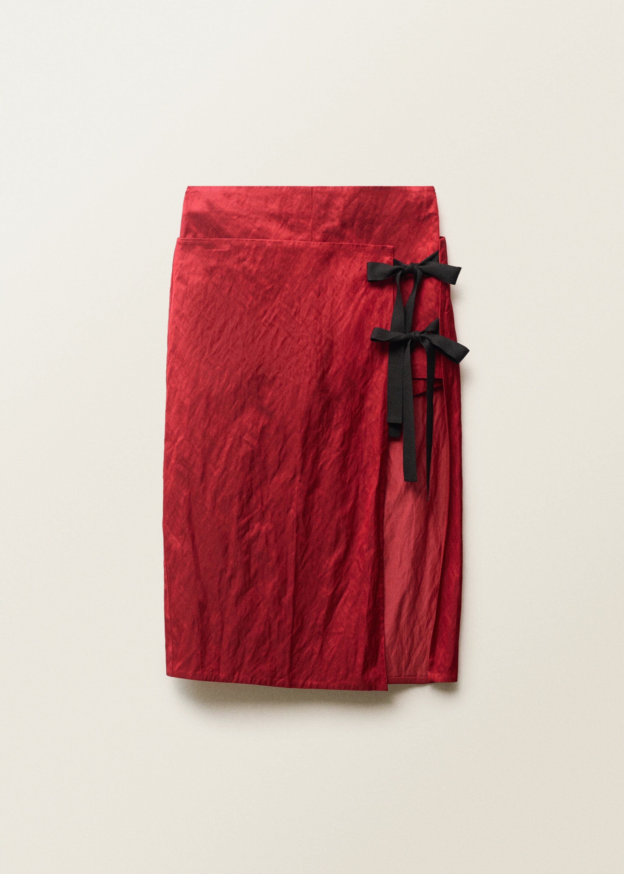 Kjol med textur och knytband i flera positioner - Artikel utan modell, Röd. Ref: 87087717-00.