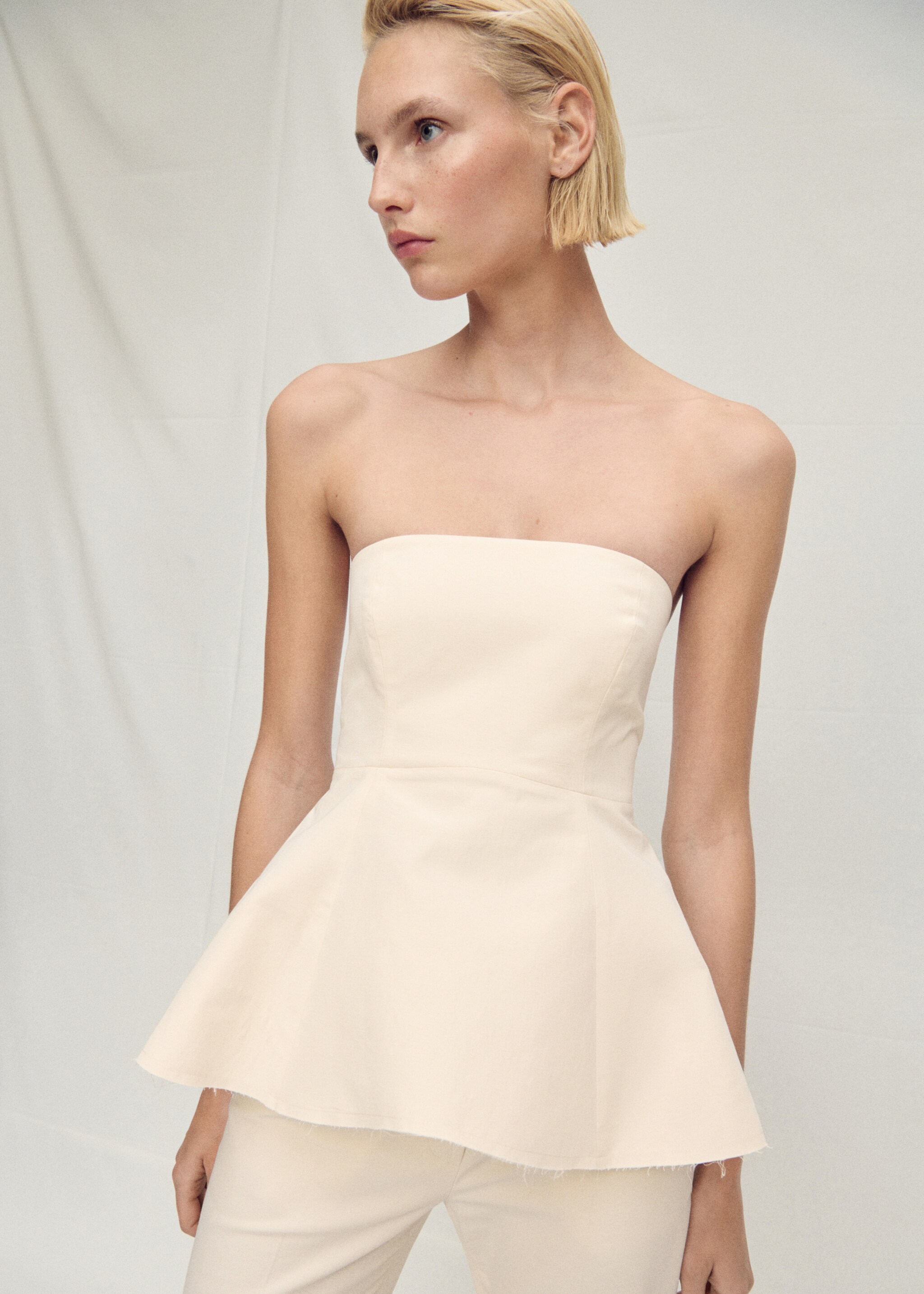 null - Medium plane, Vanilla. Ref: 87087718-00.