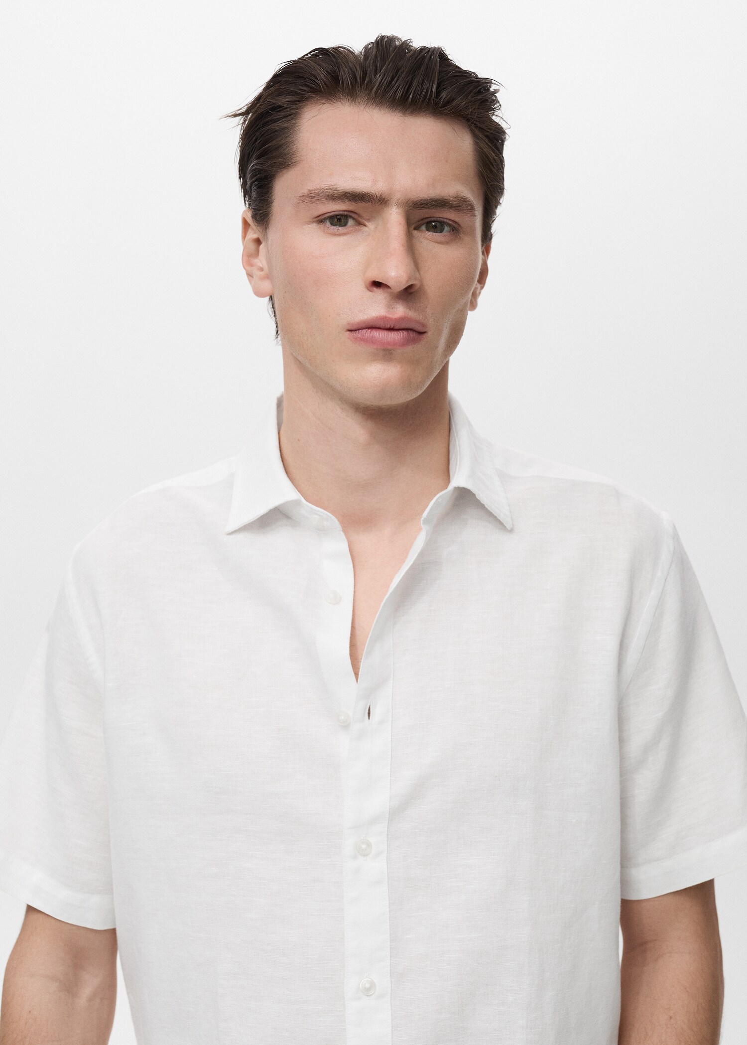 Kurzärmliges Leinenhemd - Detail des Artikels 1