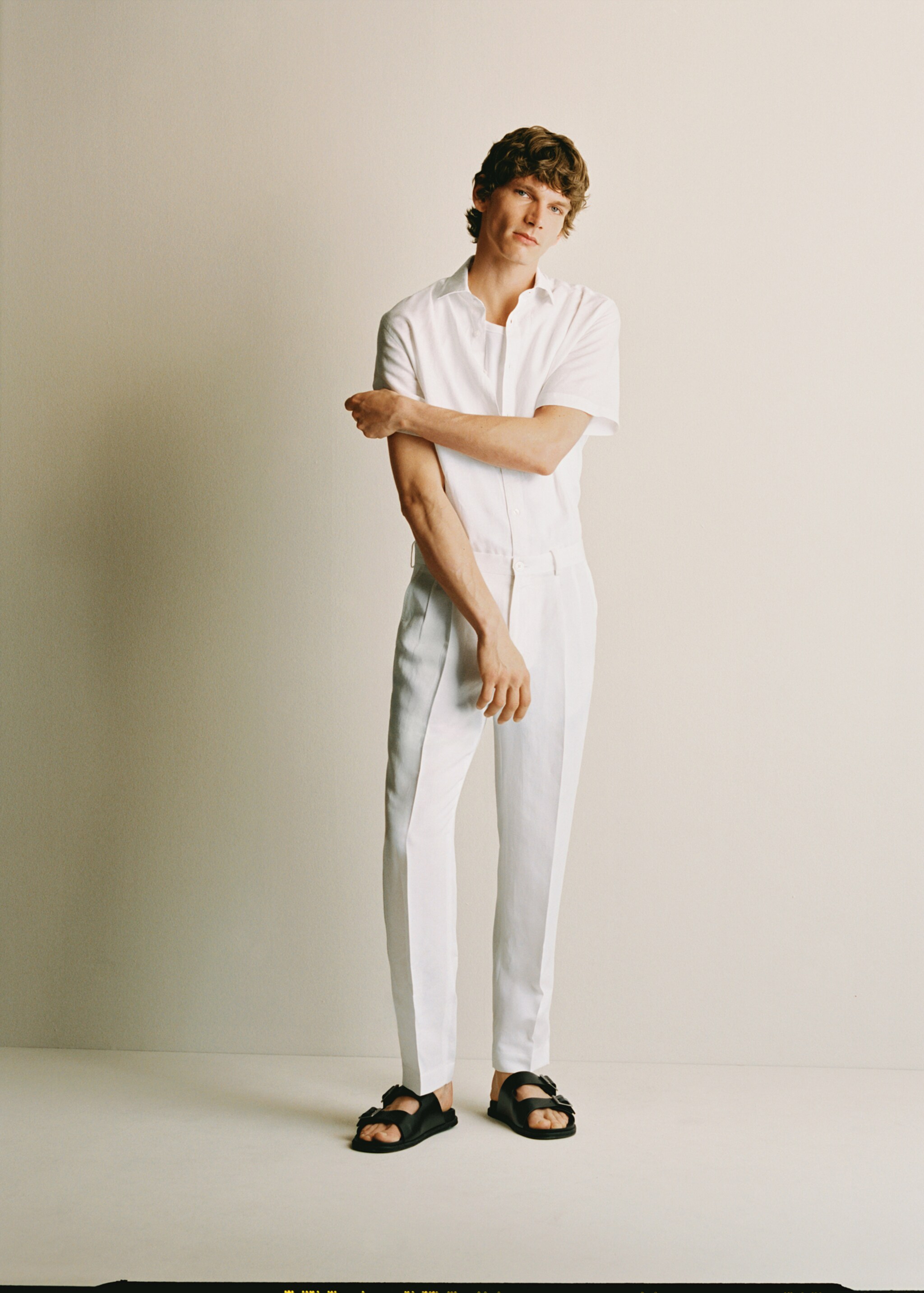 Short sleeve linen-blend shirt - Details of the article 3, White. Ref: 87087889-00.