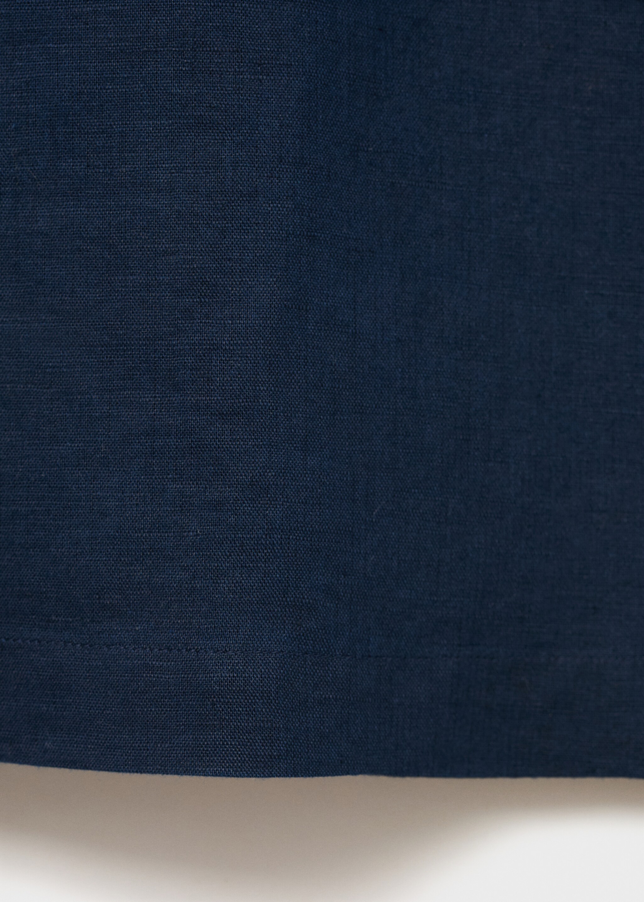 Kurzärmliges Leinenhemd - Detail des Artikels 0, Dunkles Marineblau. Ref: 87087889-00.