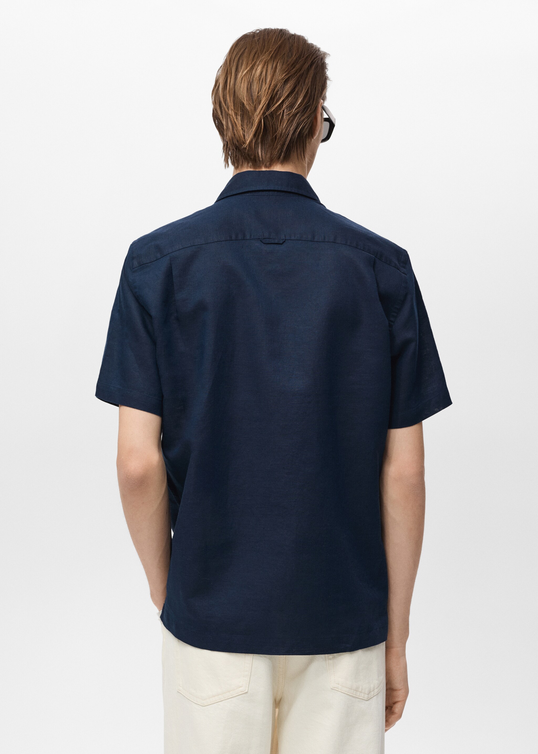 Kurzärmliges Leinenhemd - Rückseite des Artikels, Dunkles Marineblau. Ref: 87087889-00.