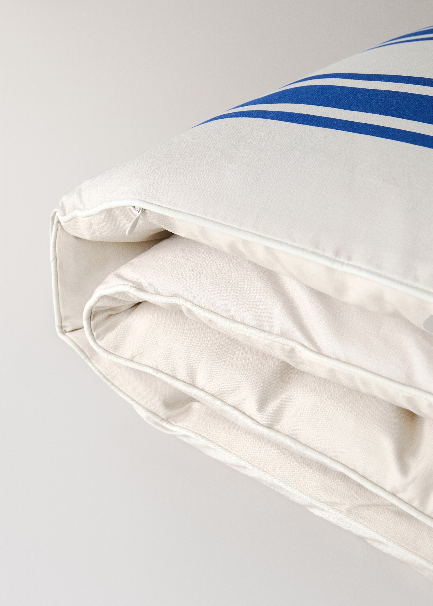 Waterproof reversible sun lounger topper - Details of the article 2