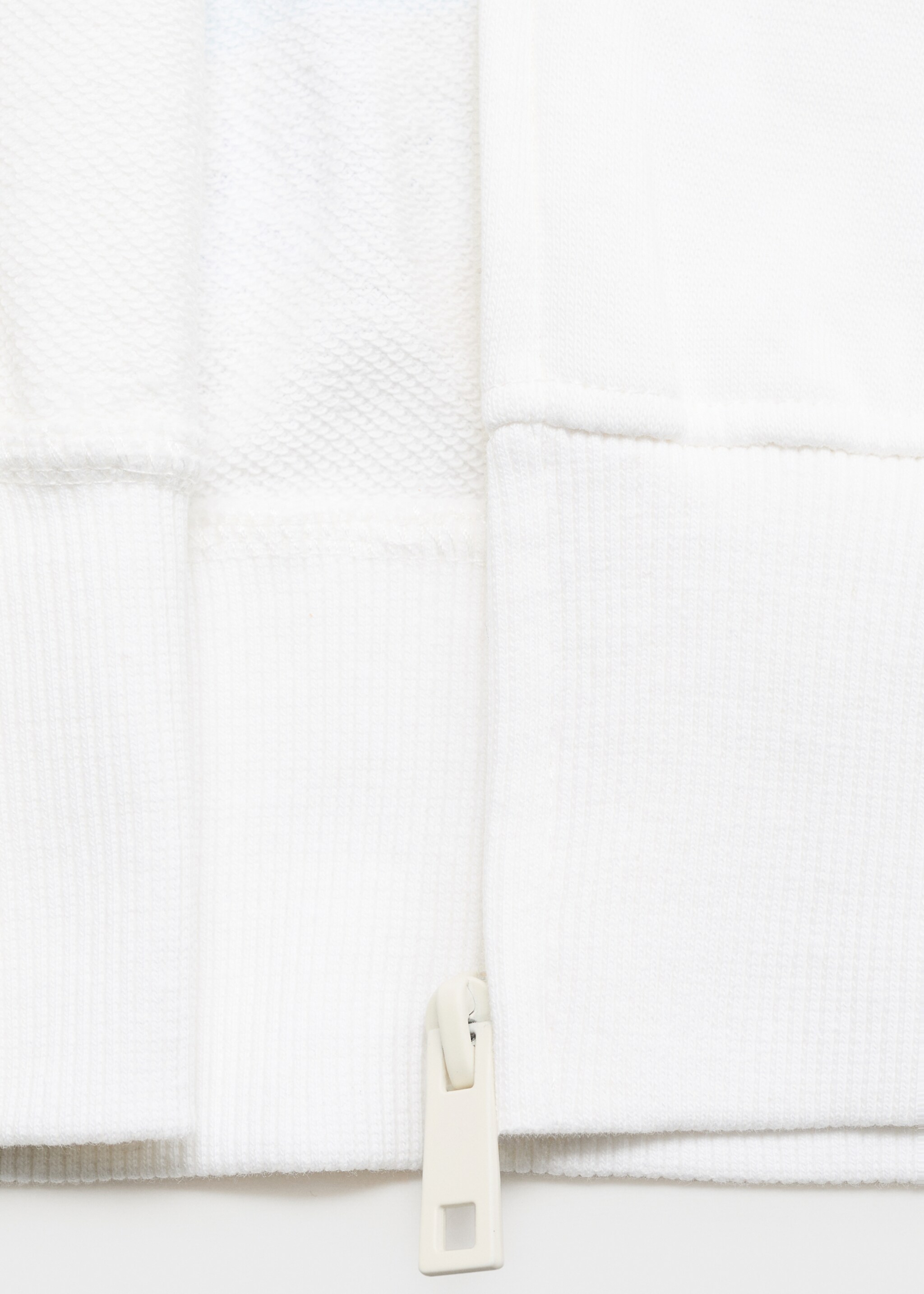 Sudadera mensaje estampado capucha - Detalle del artículo 8, Blanco roto. Ref: 87088263-00.