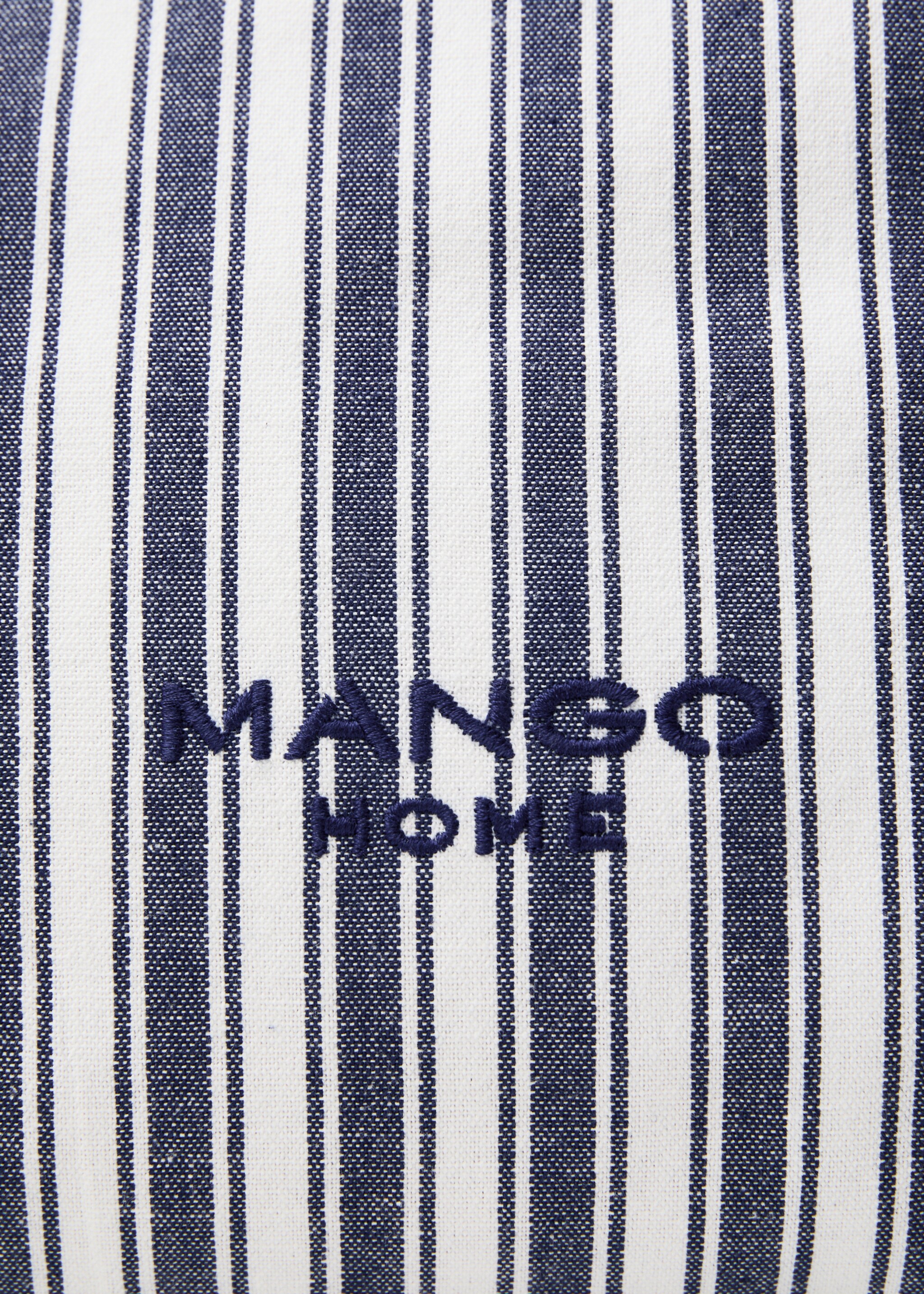 Striped thermal beach bag - Details of the article 2, Navy. Ref: 87088647-00.