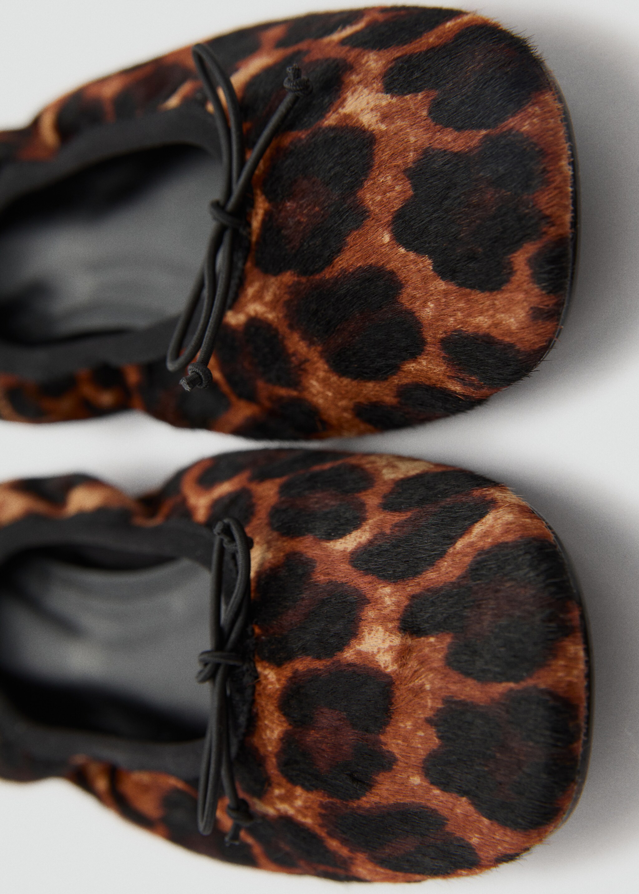 Animal-print leather ballet flats - Details of the article 2, Black. Ref: 87090252-00.