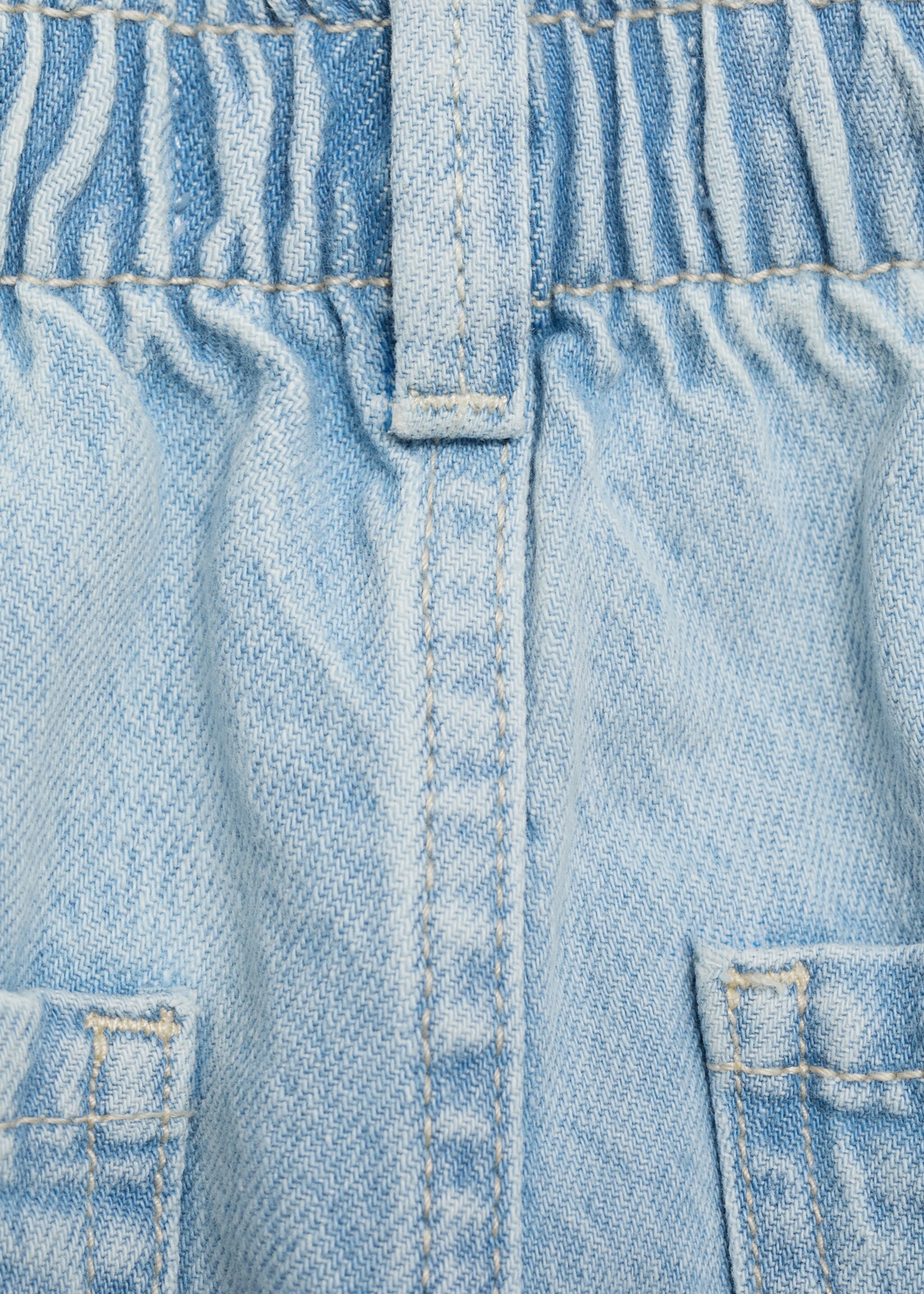 Paperbag jeans - Details of the article 0, Light Blue. Ref: 87090413-00.