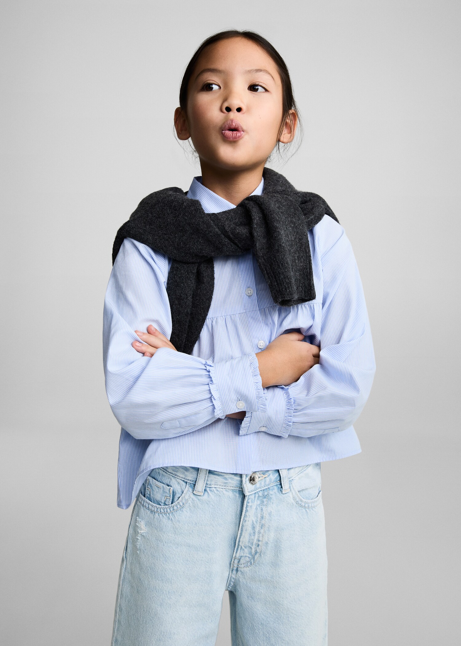 Culotte-jeans met gerafelde broekspijpen - Middenvlak