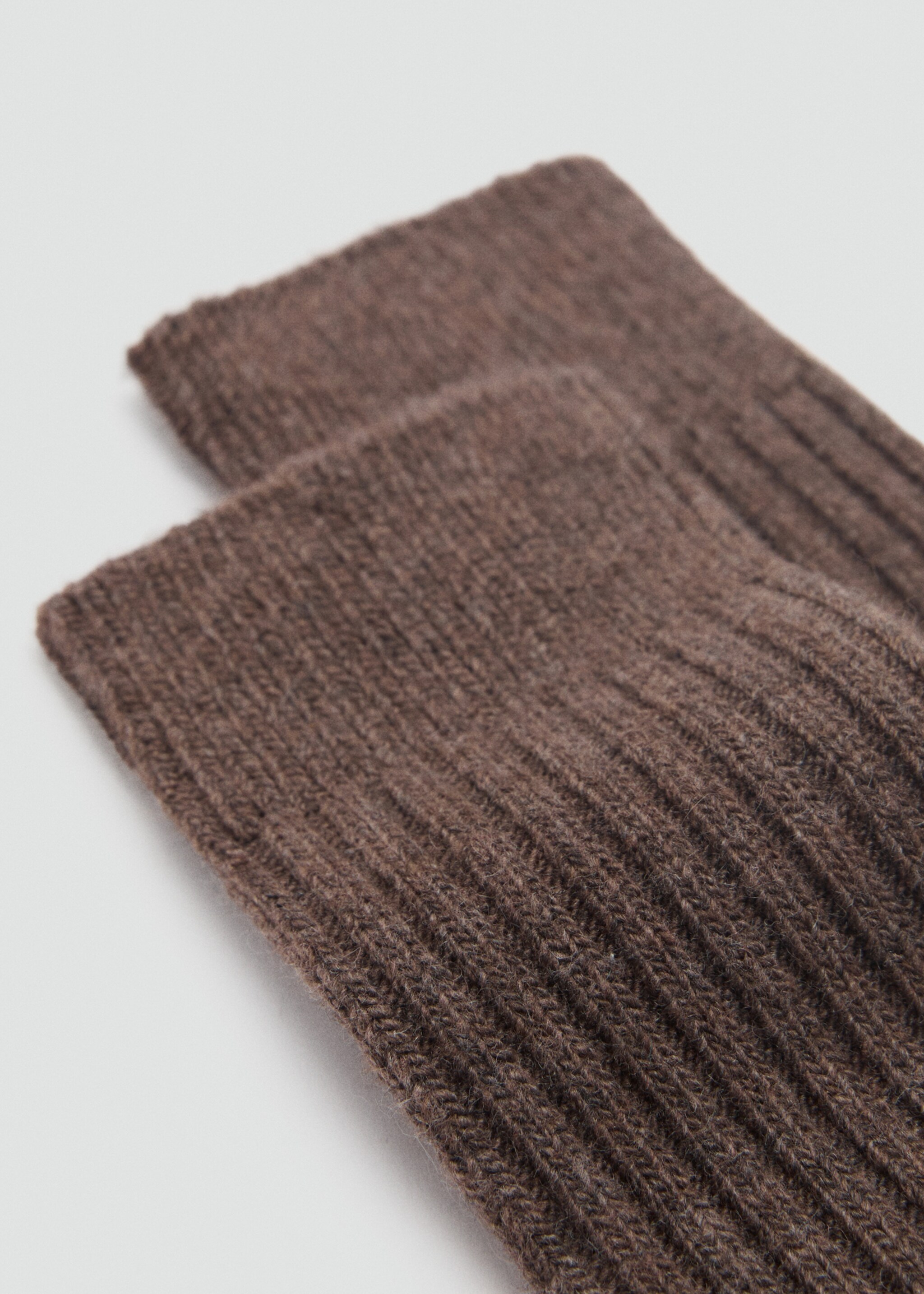 Ribbed socks - Medium plane, Brown. Ref: 87090421-00.