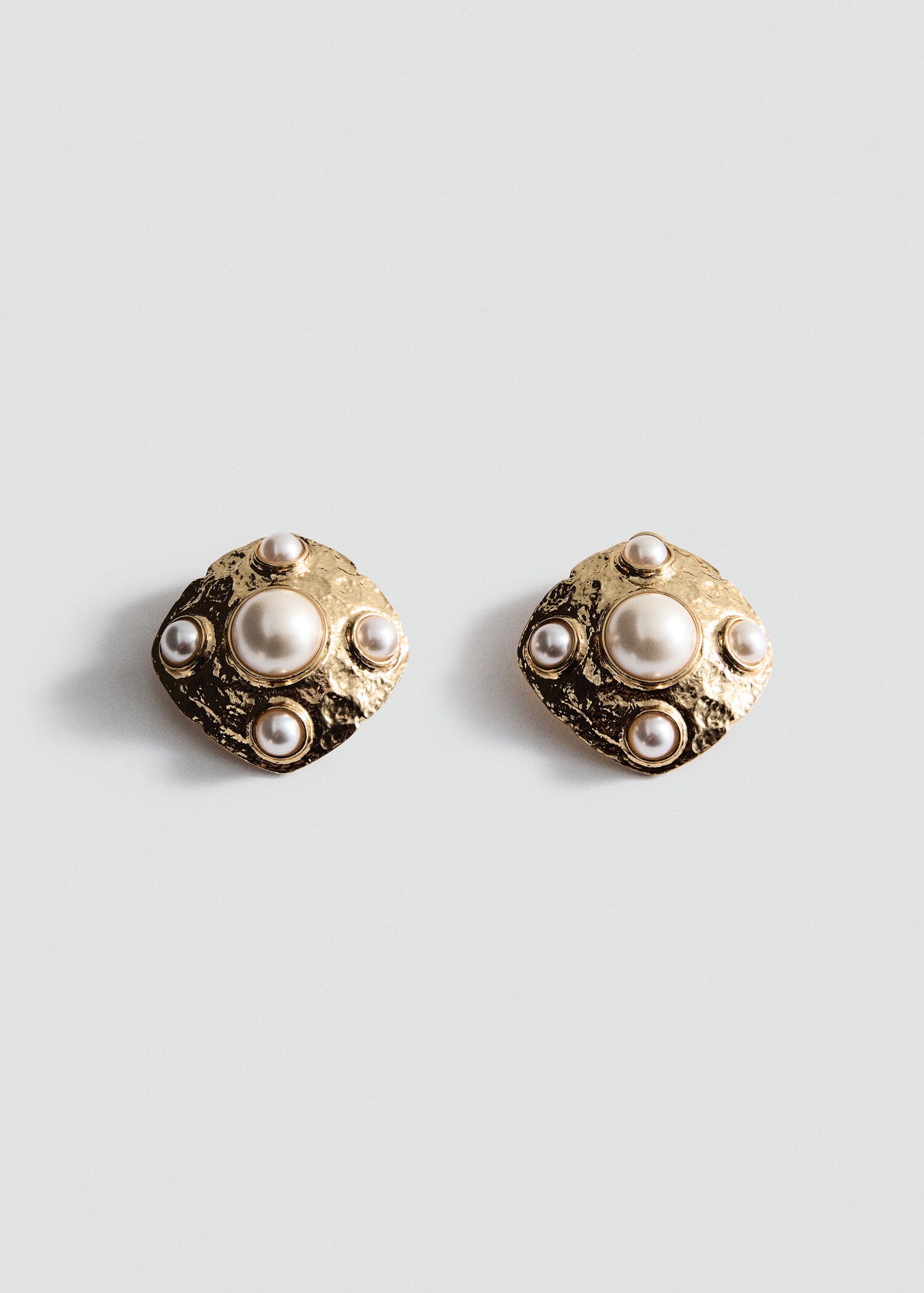 Boucles d'oreilles texture ornement perles - Article sans modèle