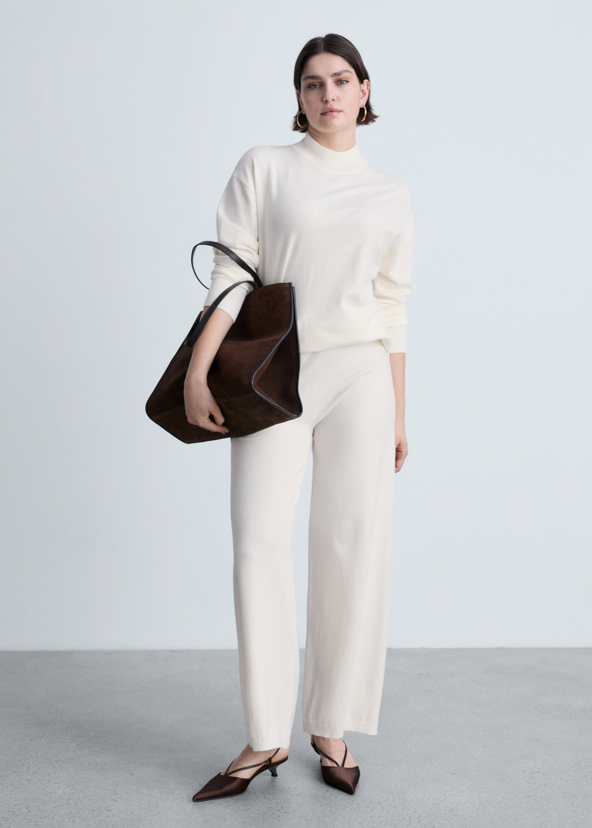 Pull-over maille col montant - Détail de l'article 3, Écru. Ref: 87090430-00.