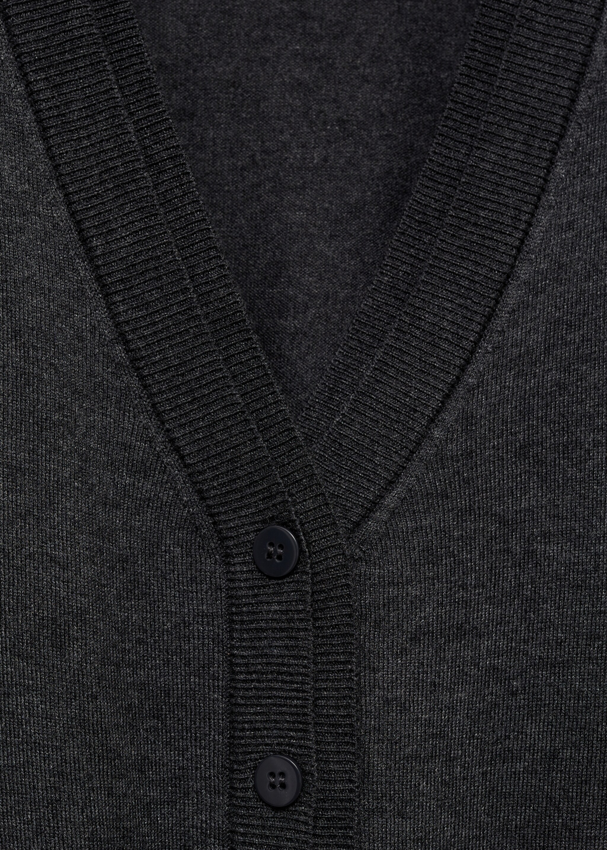 V-neck knitted cardigan - Details of the article 8, Dark Heather Grey. Ref: 87090432-00.