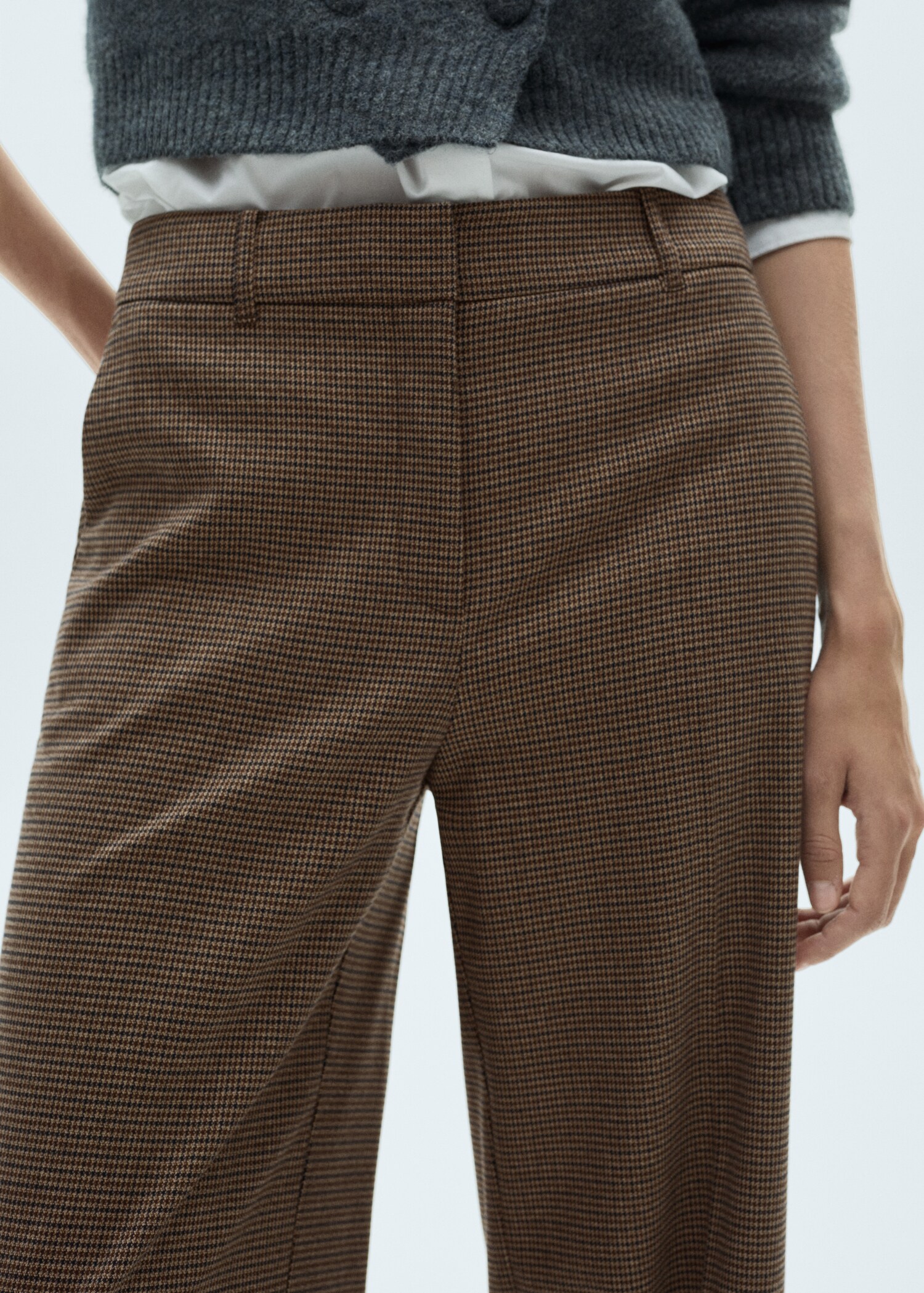 Mid-rise wide leg trousers - Details of the article 6