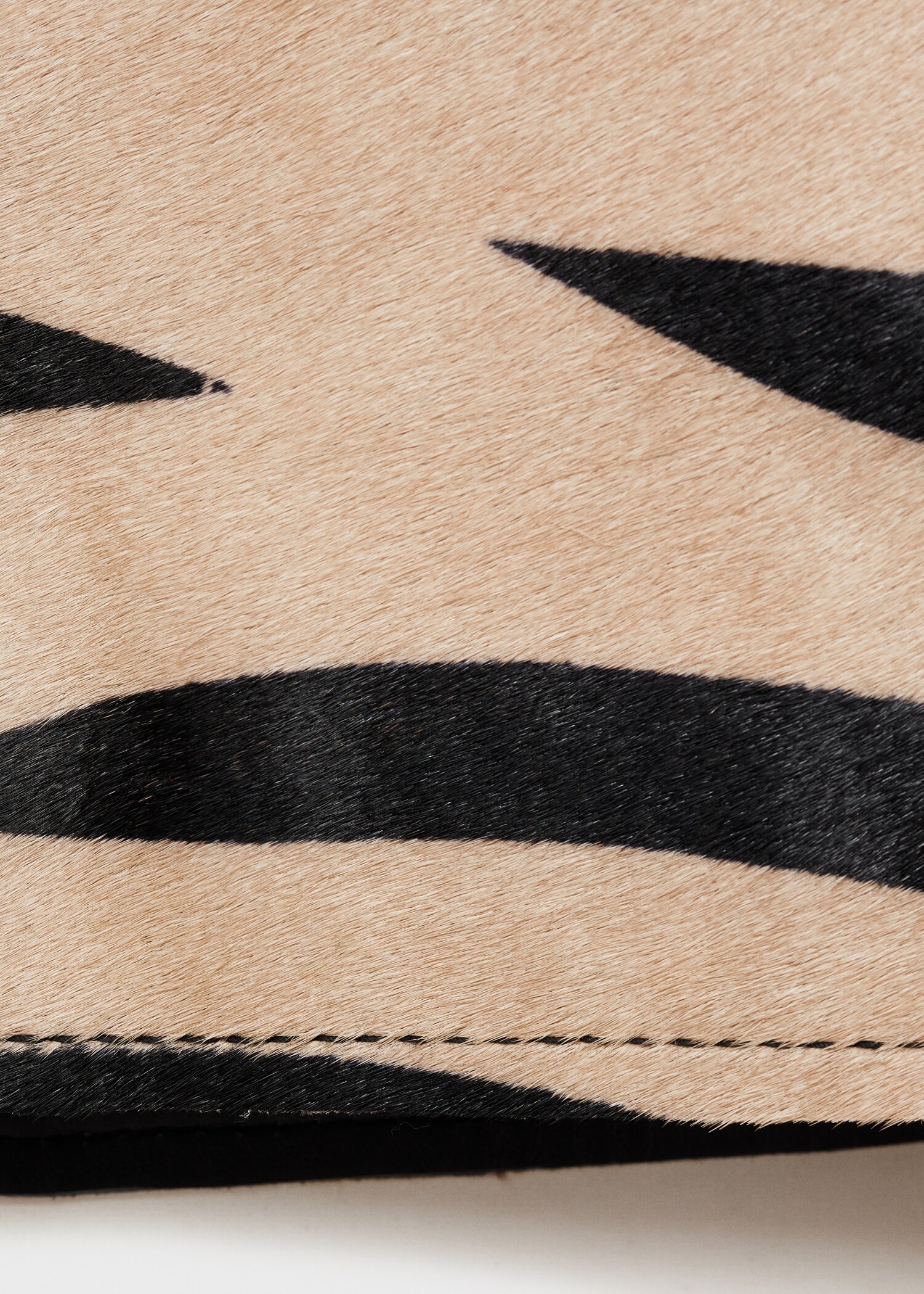 Zebra-print fur skirt - Details of the article 0