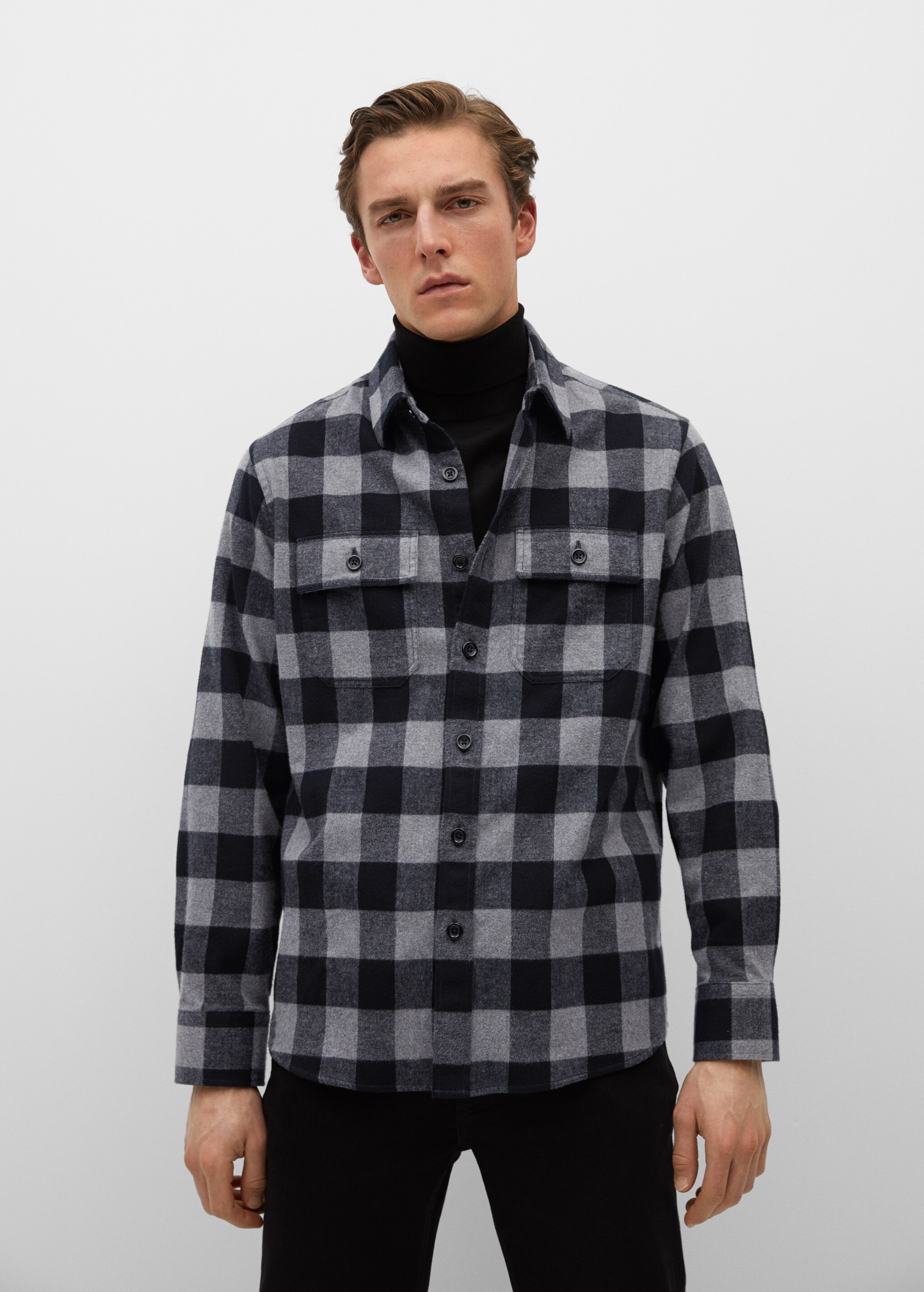 Sobrecamisa regular fit franela cuadros - Plano medio