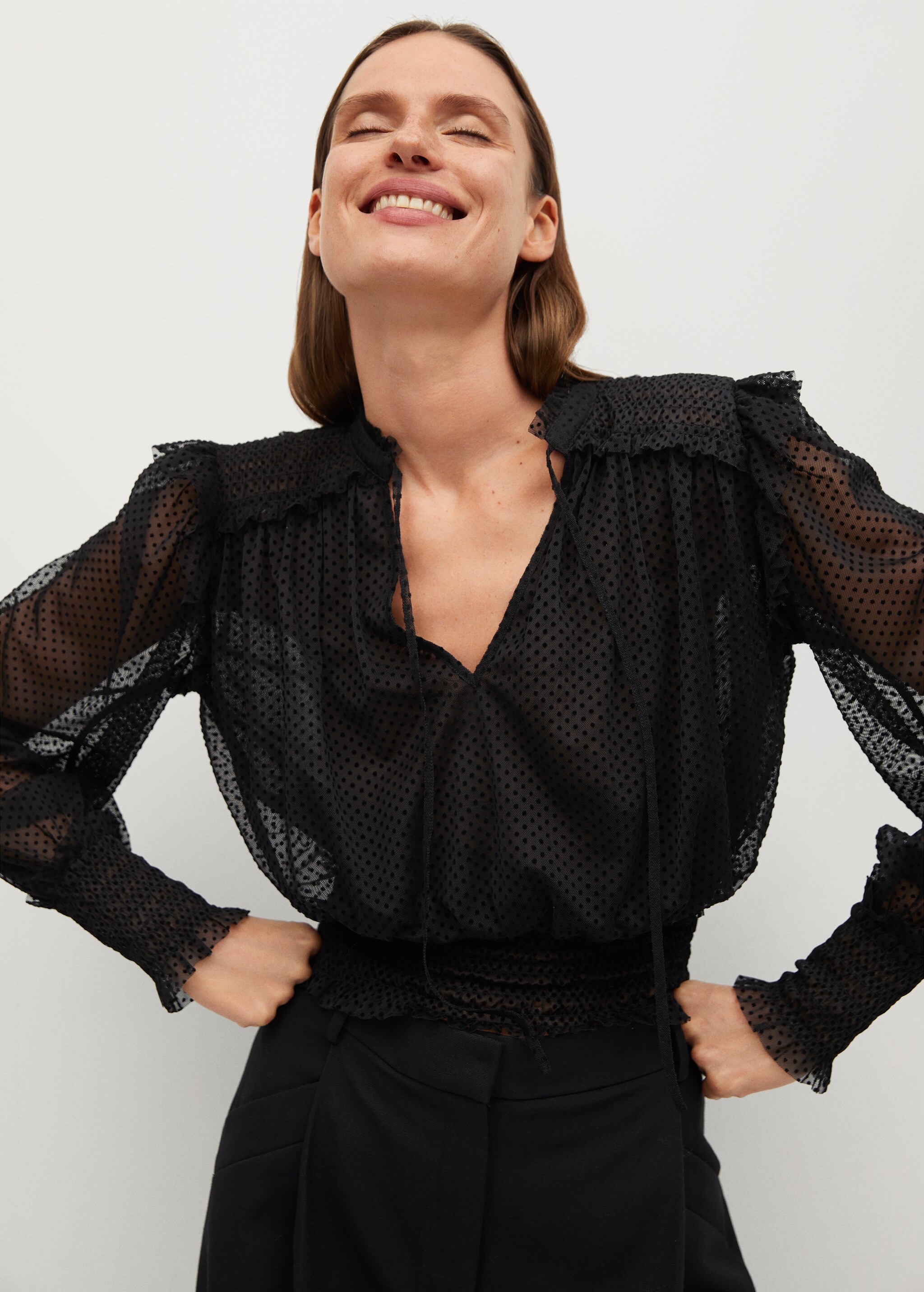 Blusa plumeti volantes - Plano medio
