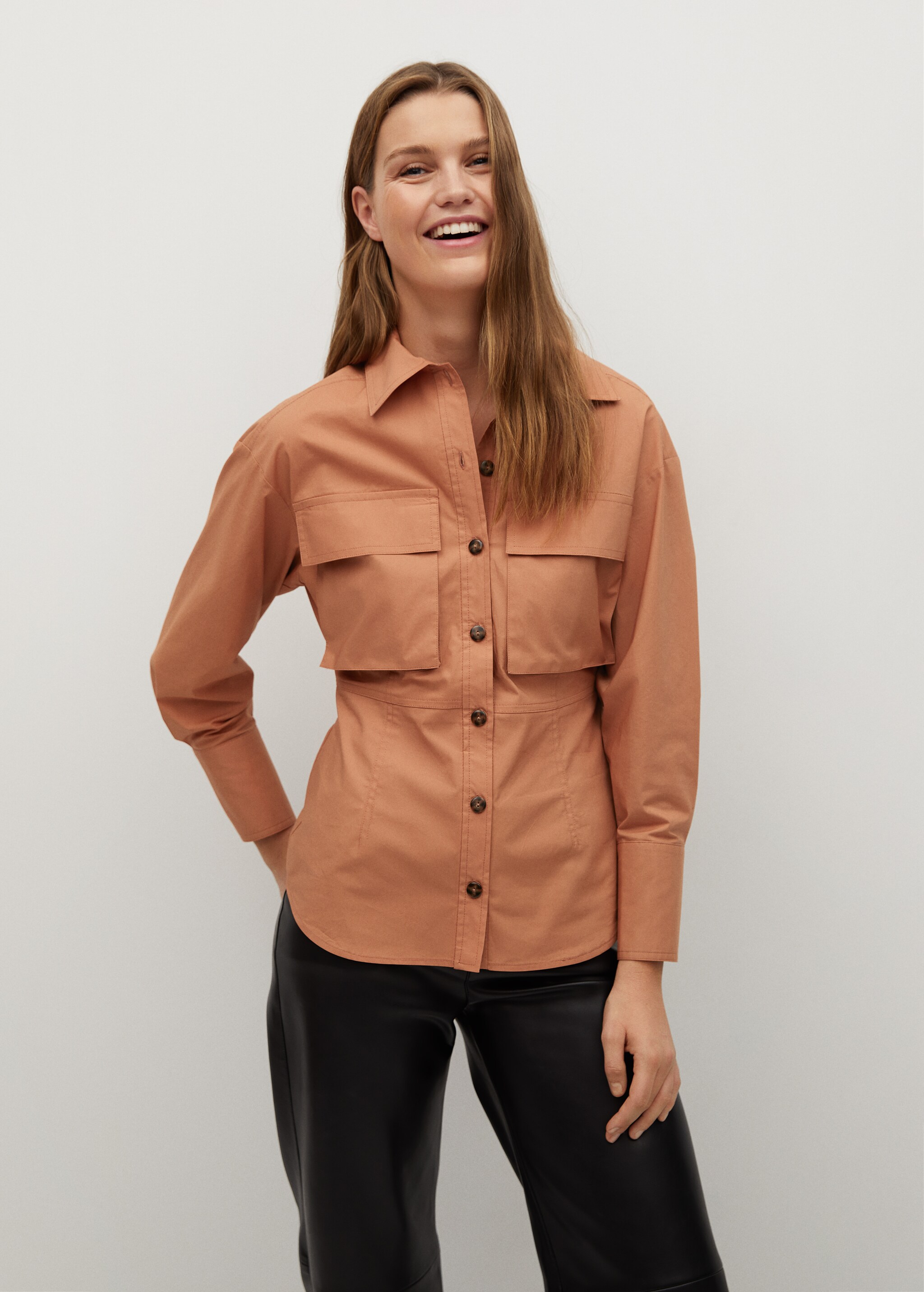 Camisa algodón bolsillos - Plano medio