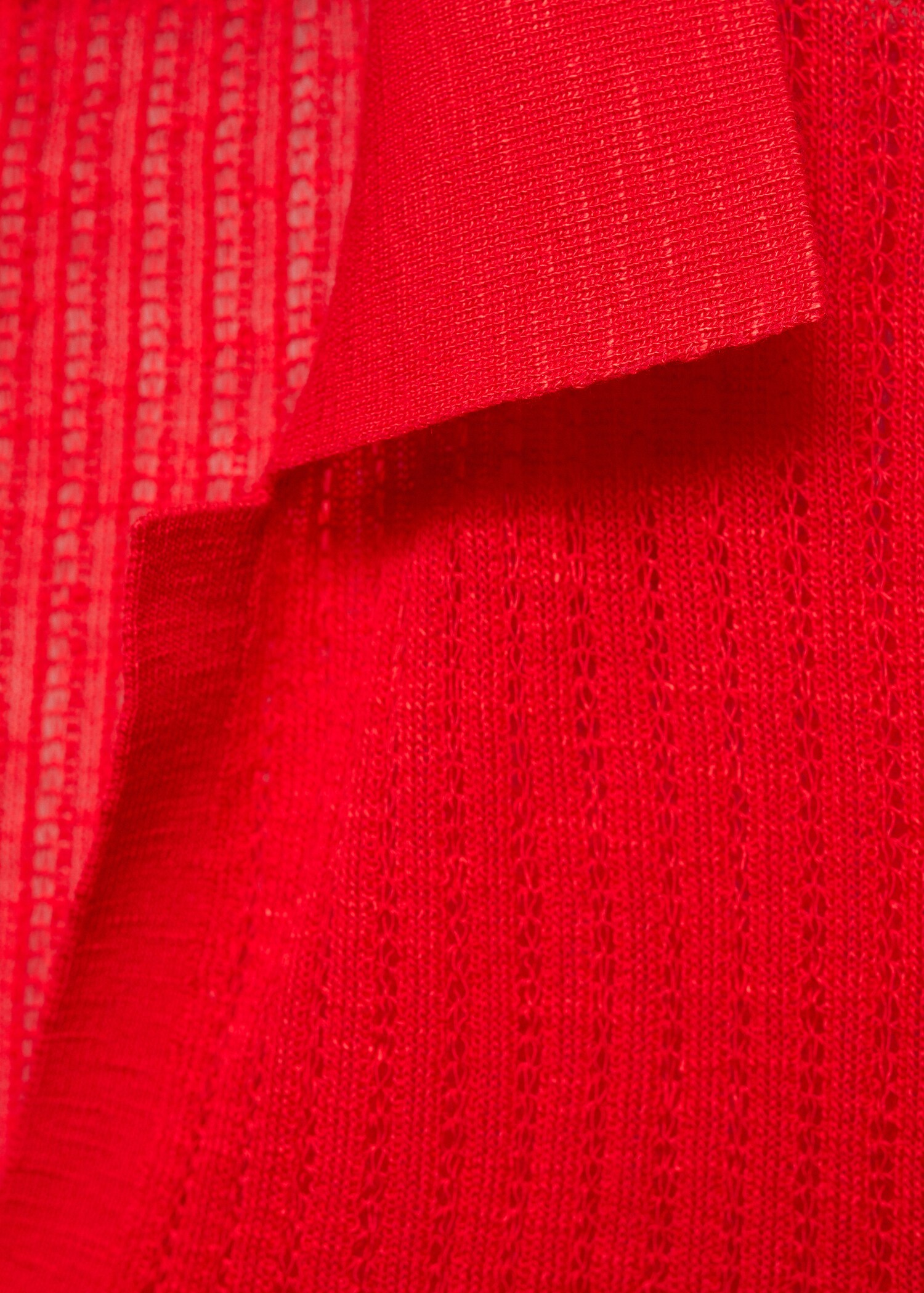 Ribbed polo neck t-shirt - Details of the article 8