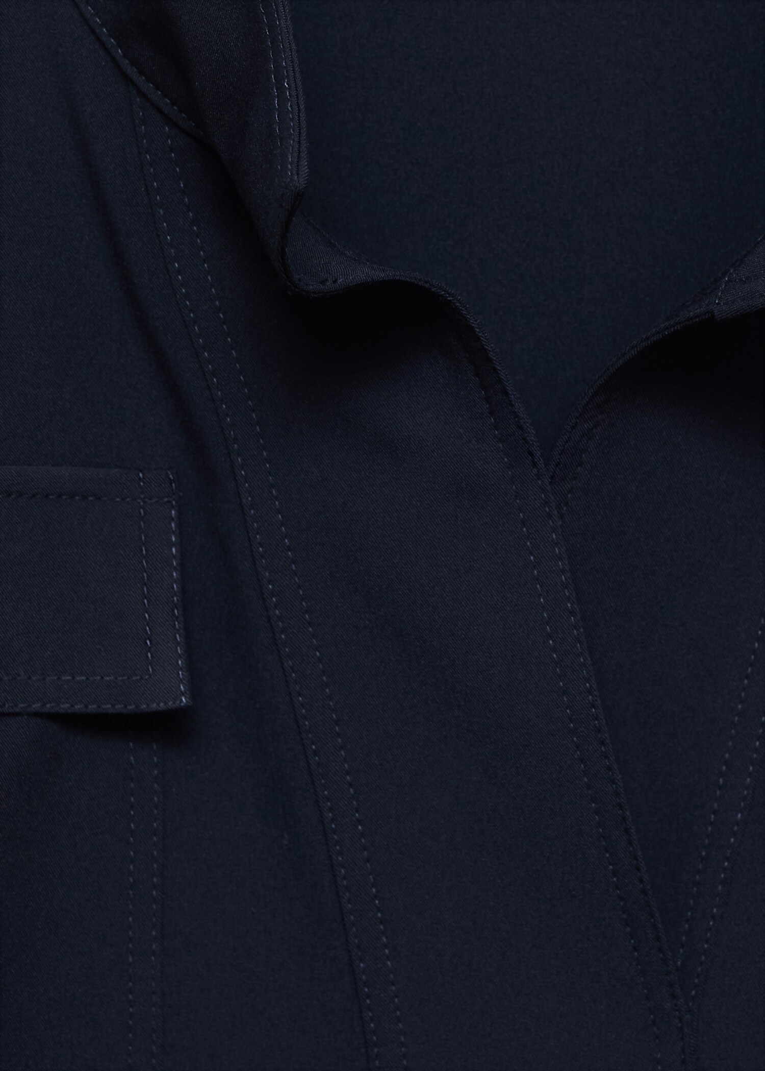 Short-sleeved dress with belt - Details of the article 0