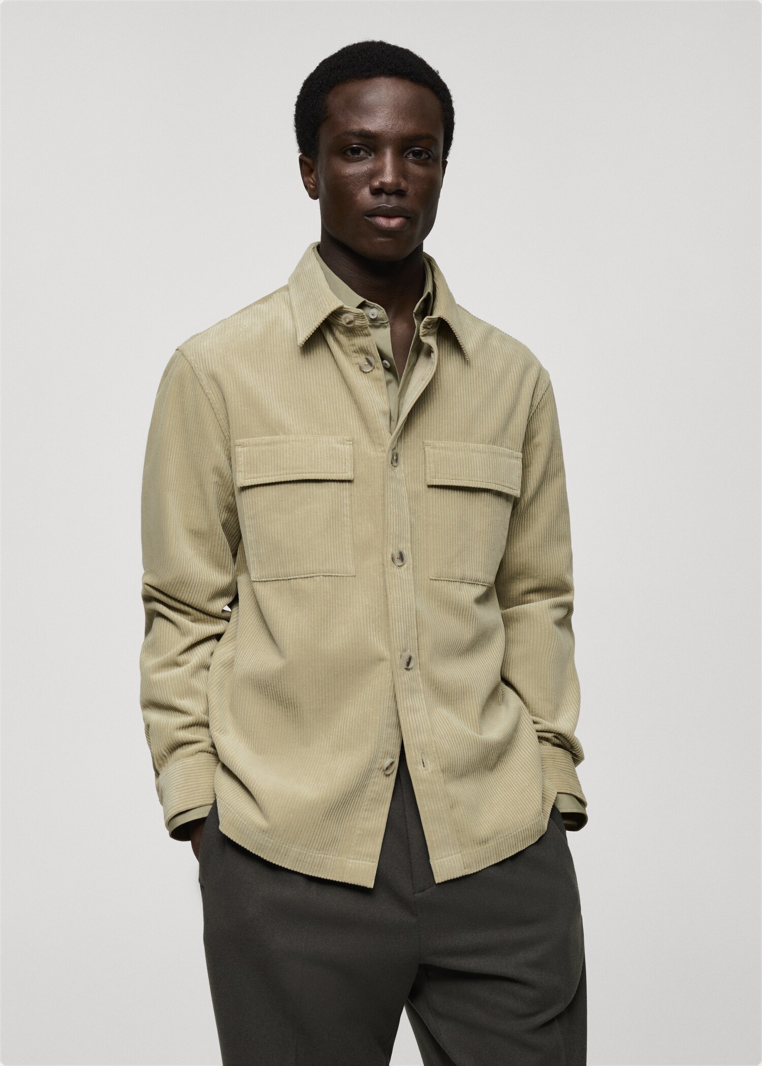 Corduroy overshirt with pockets - Medium plane