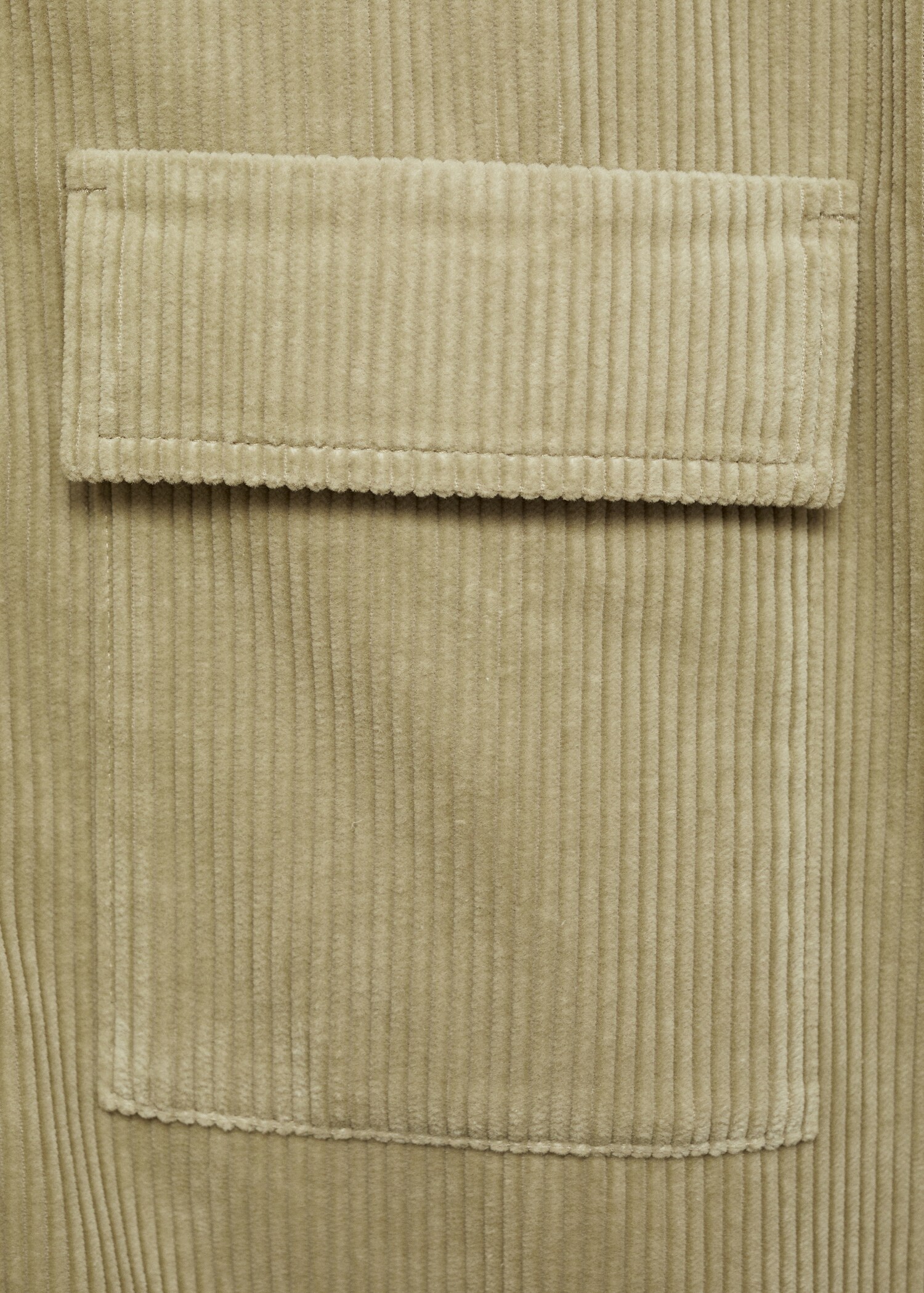 Corduroy overshirt with pockets - Details of the article 0